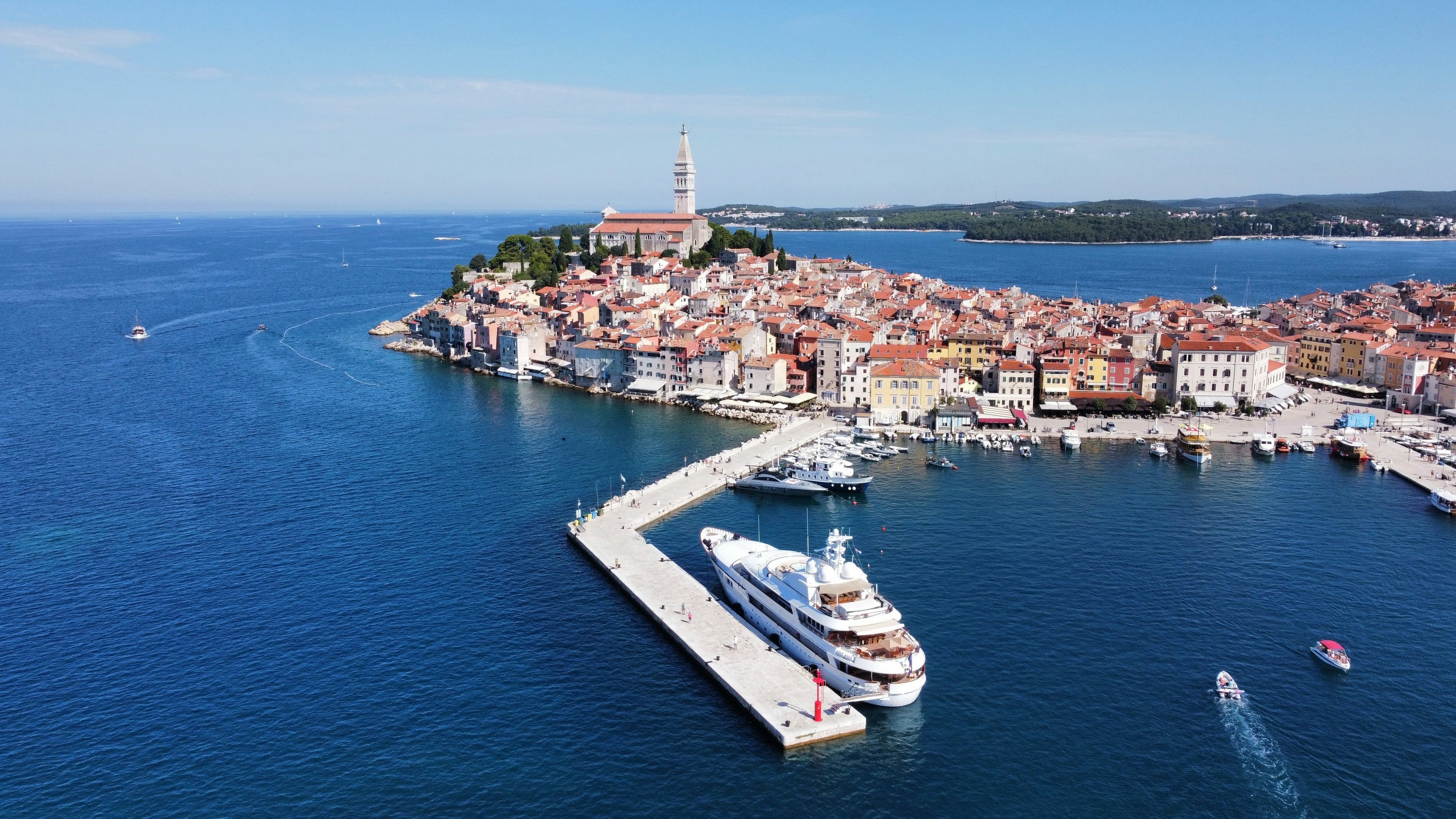 How to Charter a Yacht in Europe: The Complete Guide