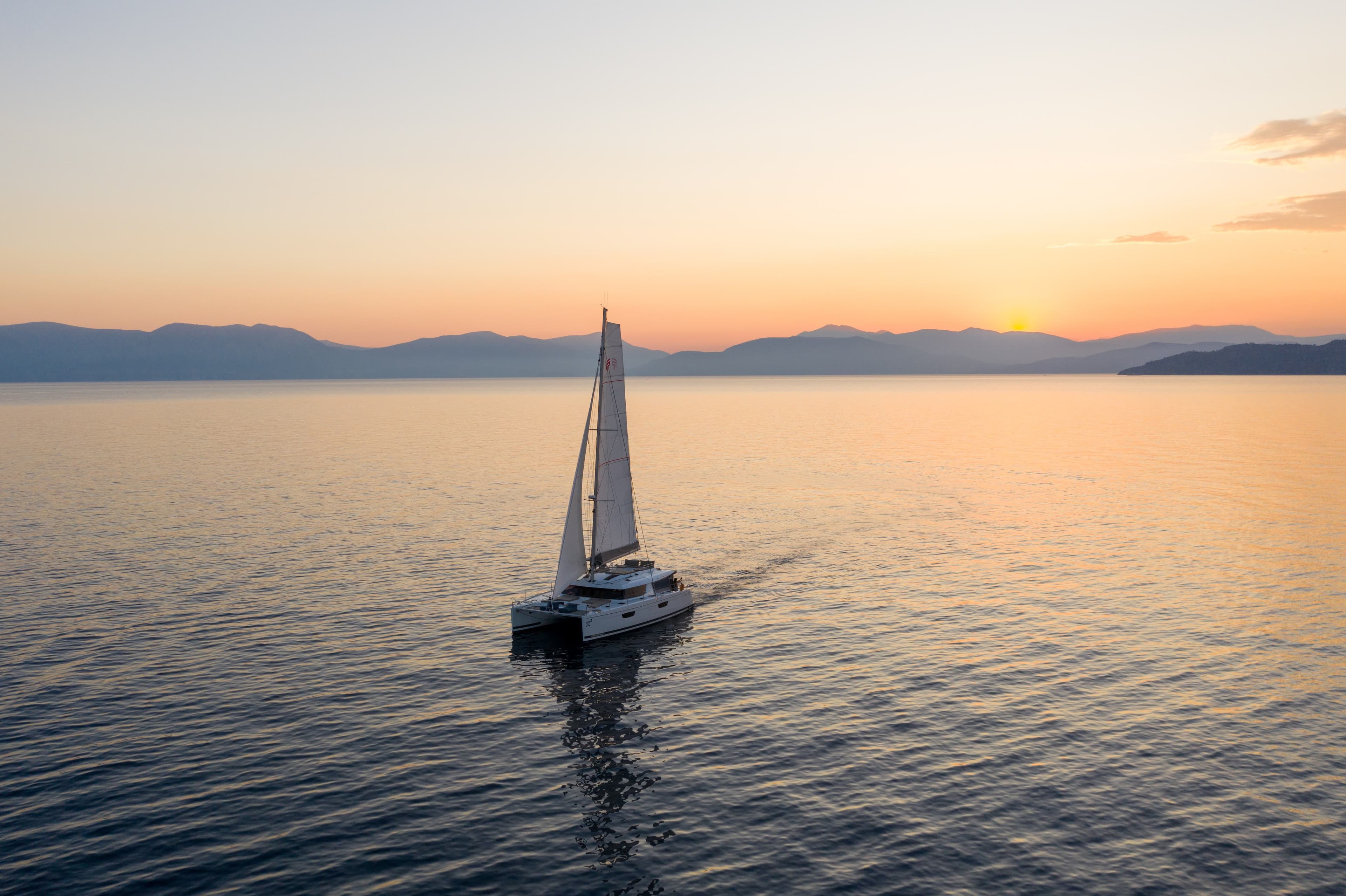 Catamaran Huren in Griekenland met Crew: Gids voor 2026