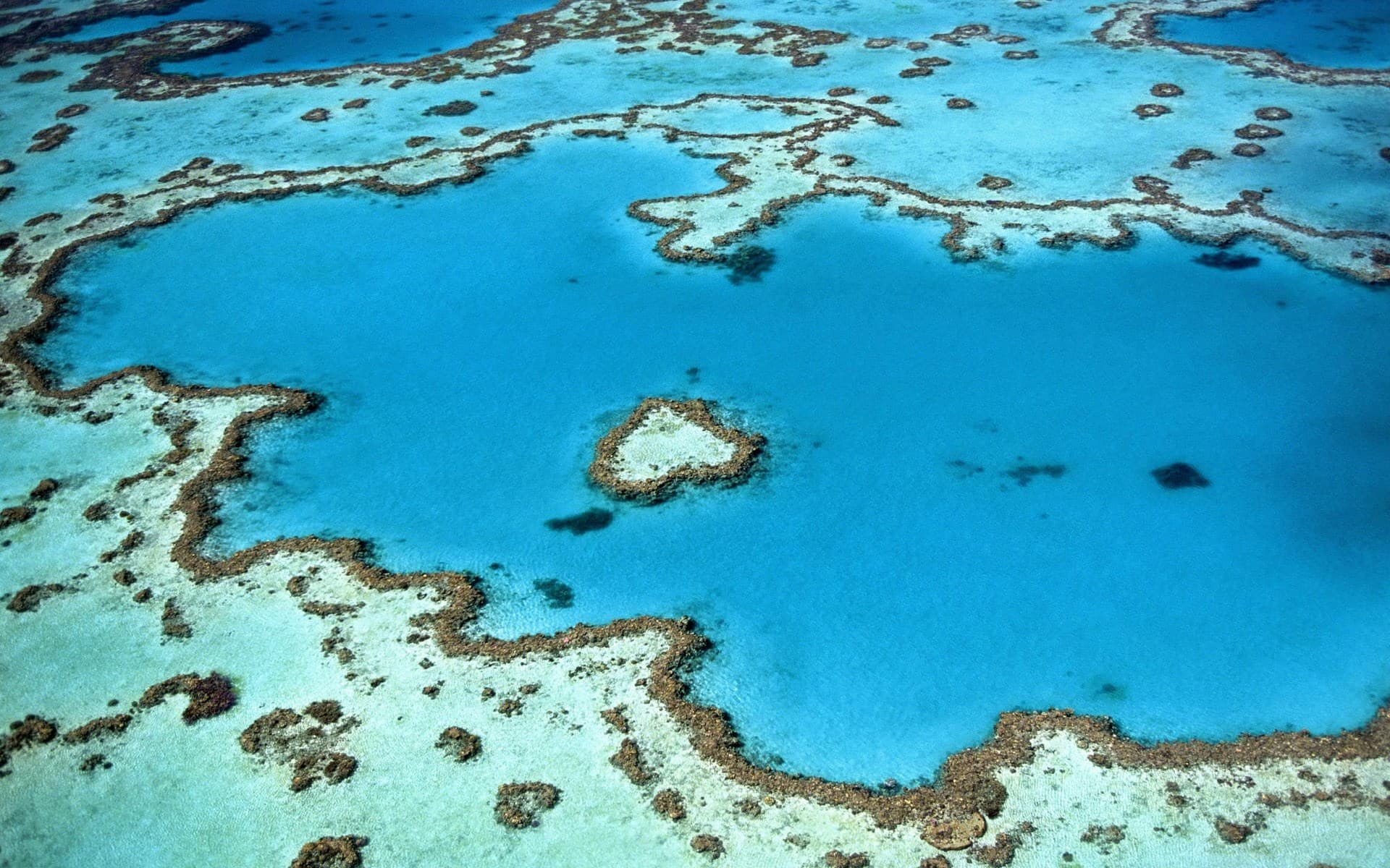 Frontier_Yachting_Whitsundays_10.jpg