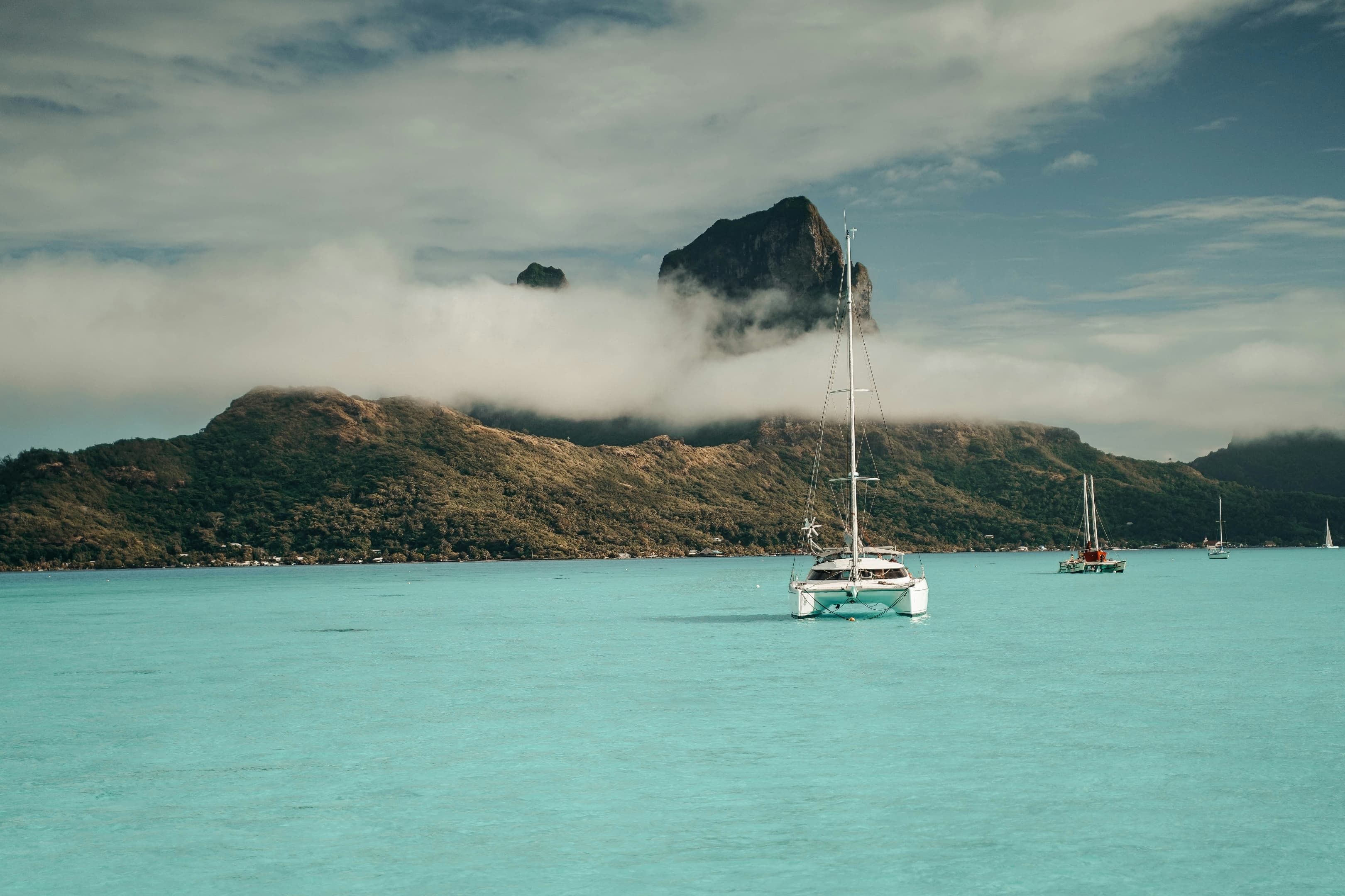 Frontier_Yachting_French_Polynesia_7.jpg