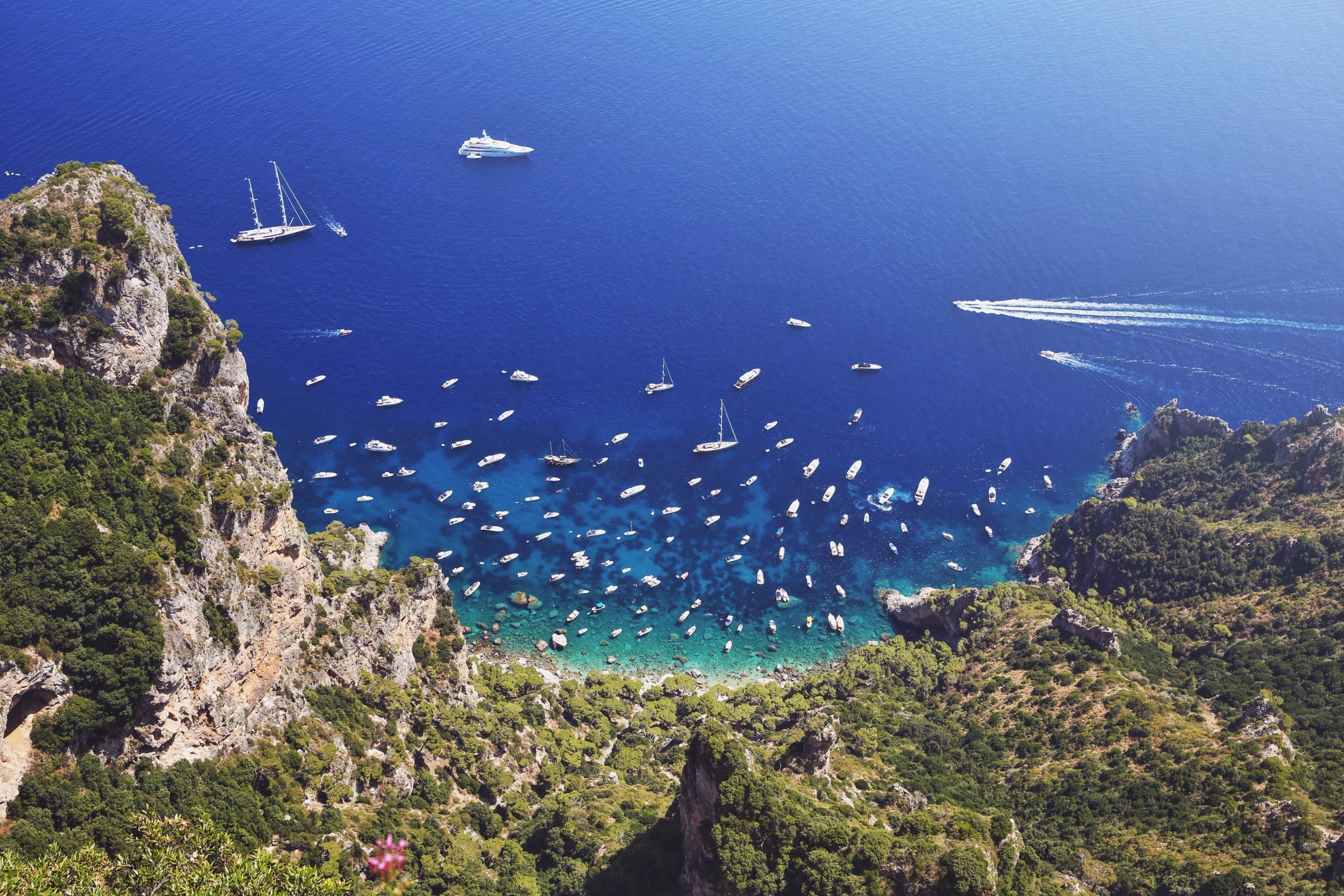 Frontier_Yachting_Capri_7.jpg
