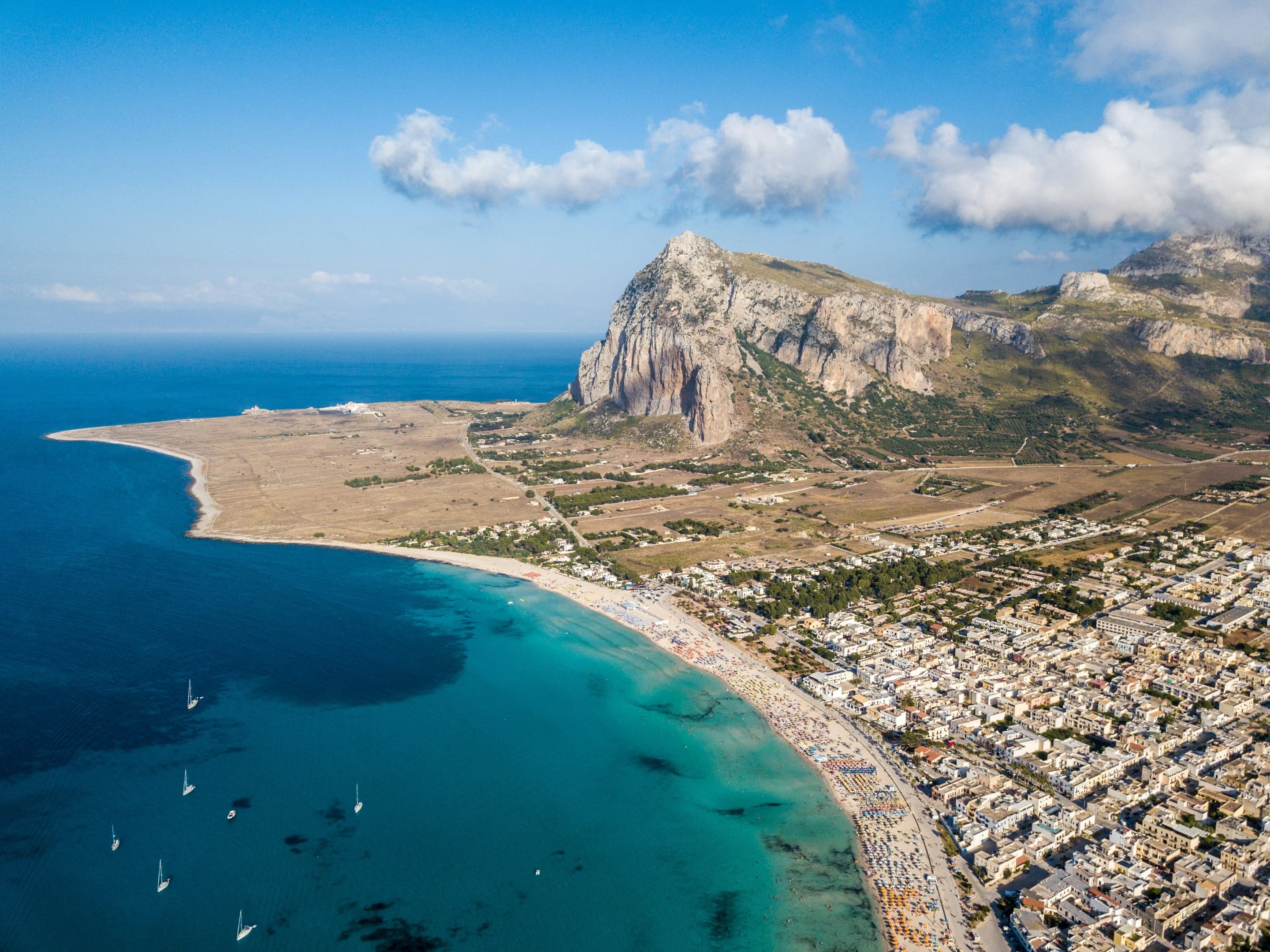 Frontier_Yachting_Sicily_1.jpg