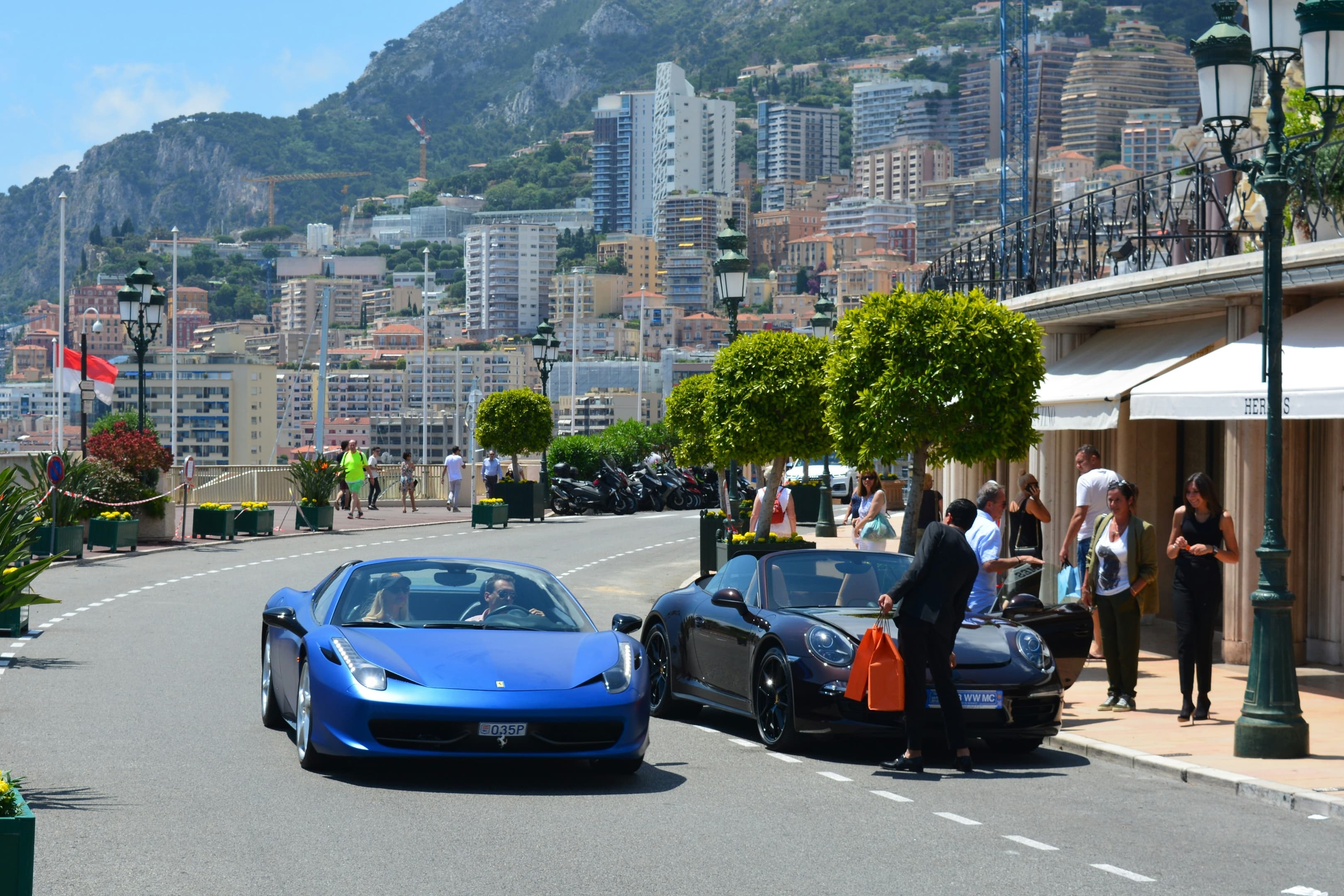 Frontier_Yachting_Monaco_2.jpg
