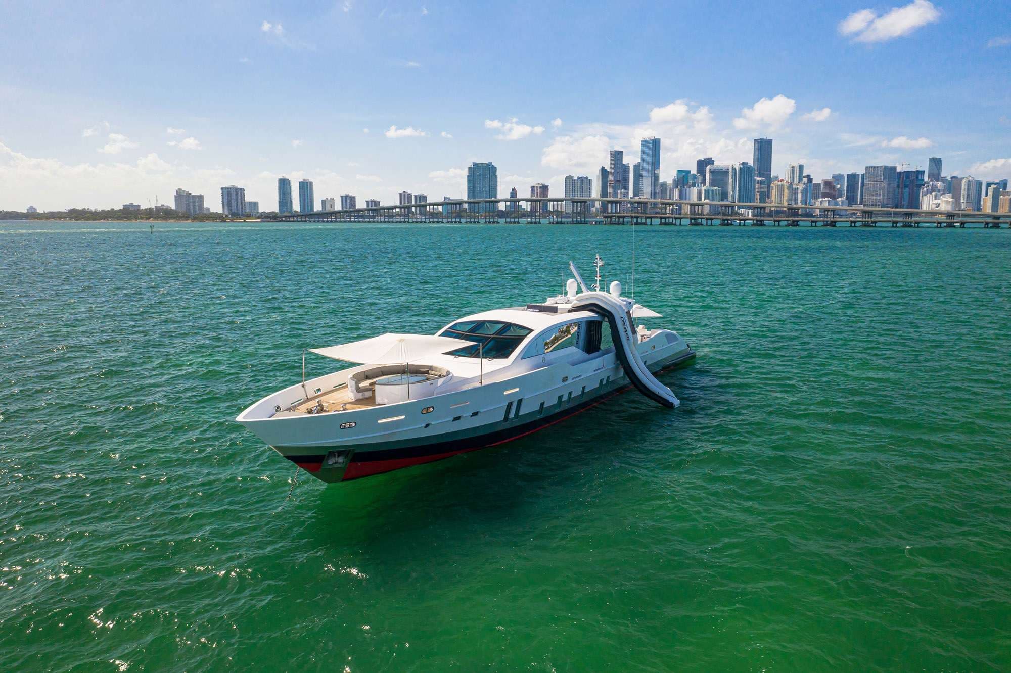 yachtPic19