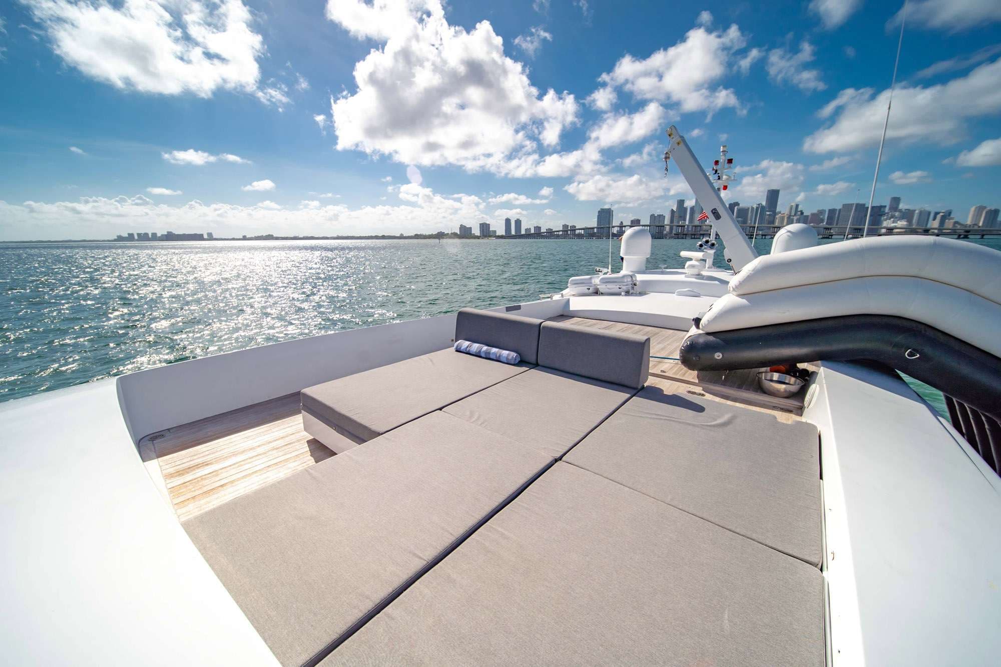 yachtPic14