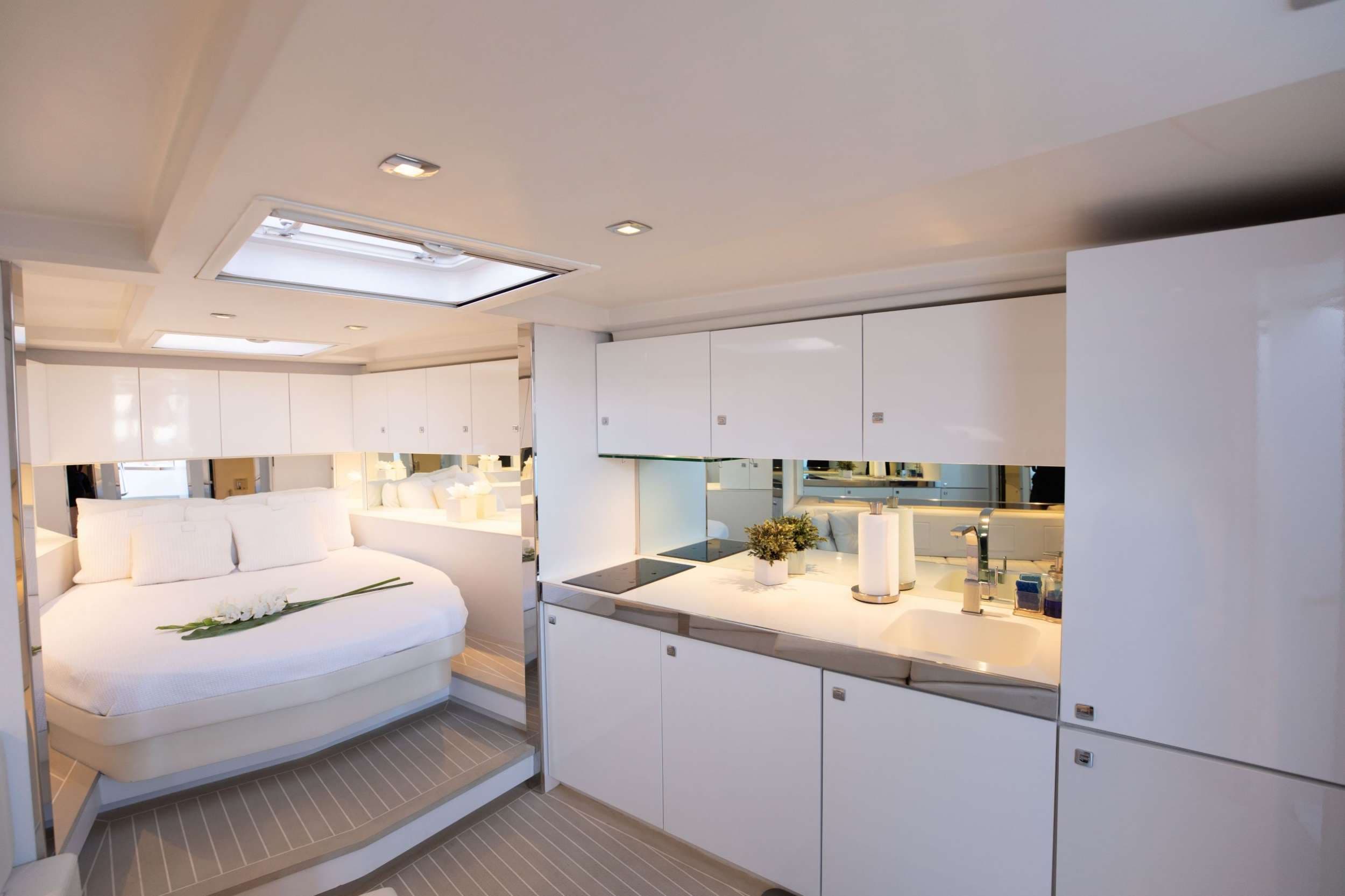 yachtPic3