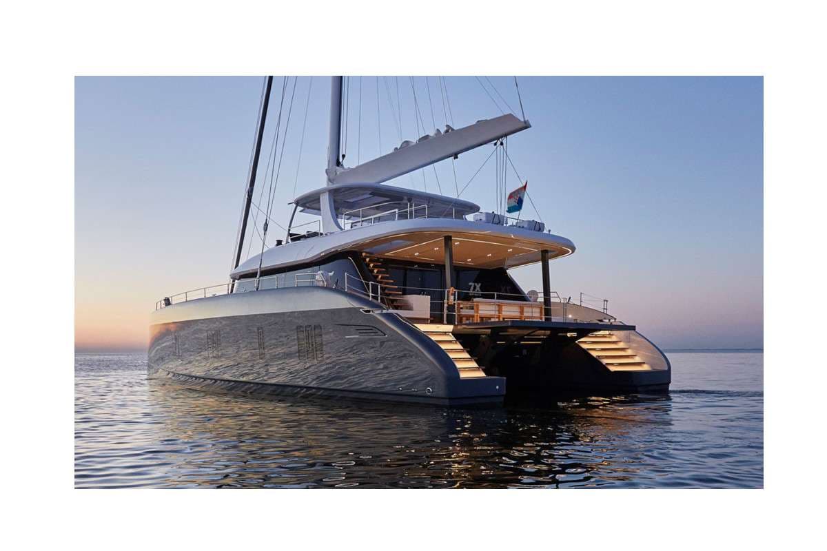 7X - SUNREEF 80 , photo 2 of 31