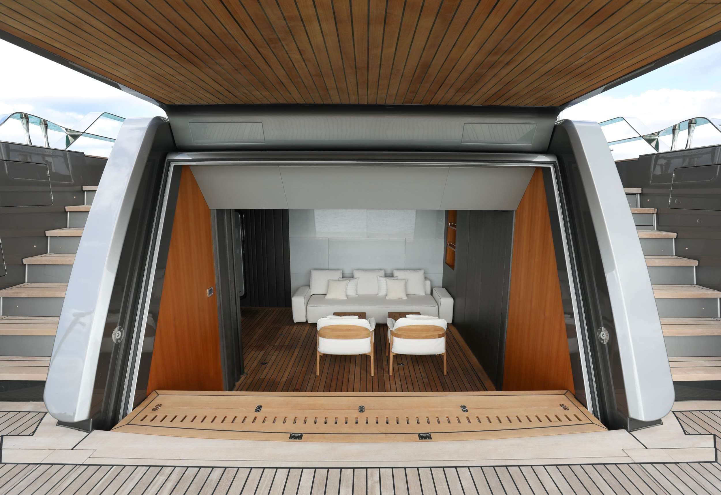 yachtPic18