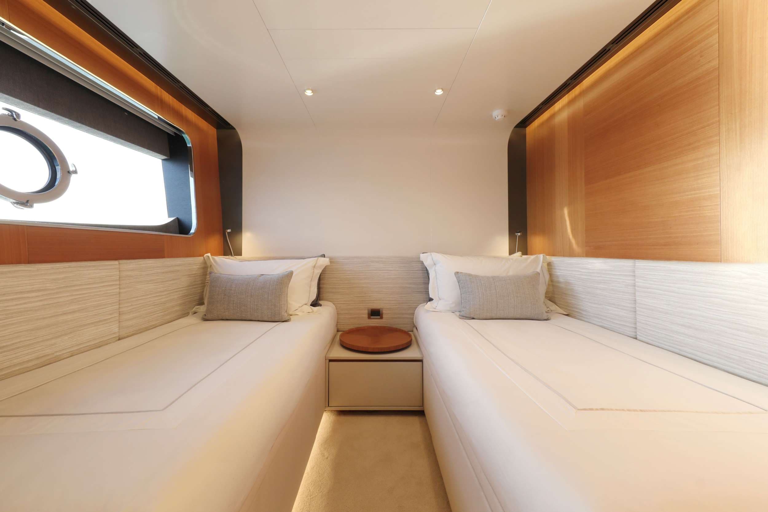 yachtPic10