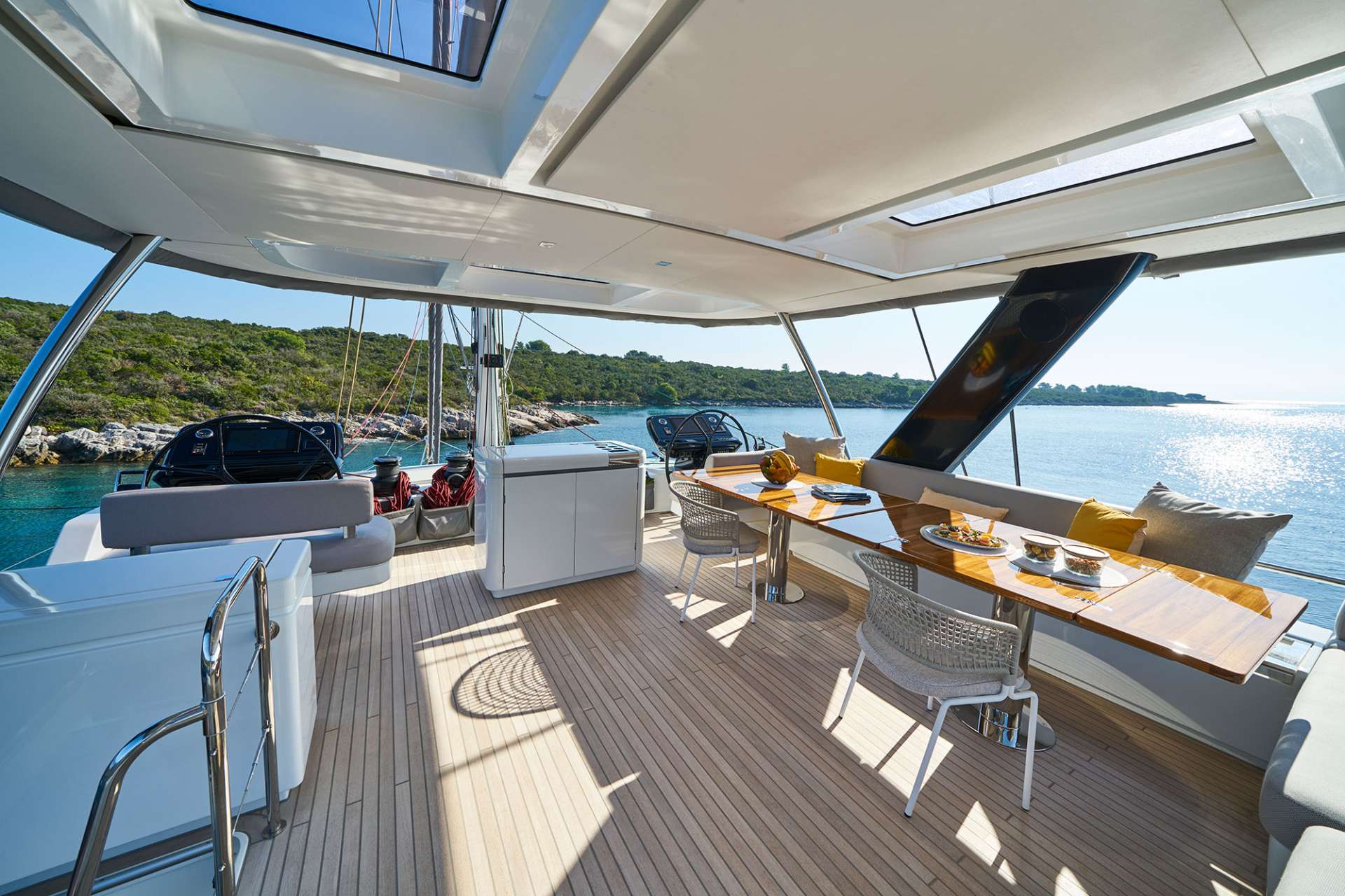 yachtPic14