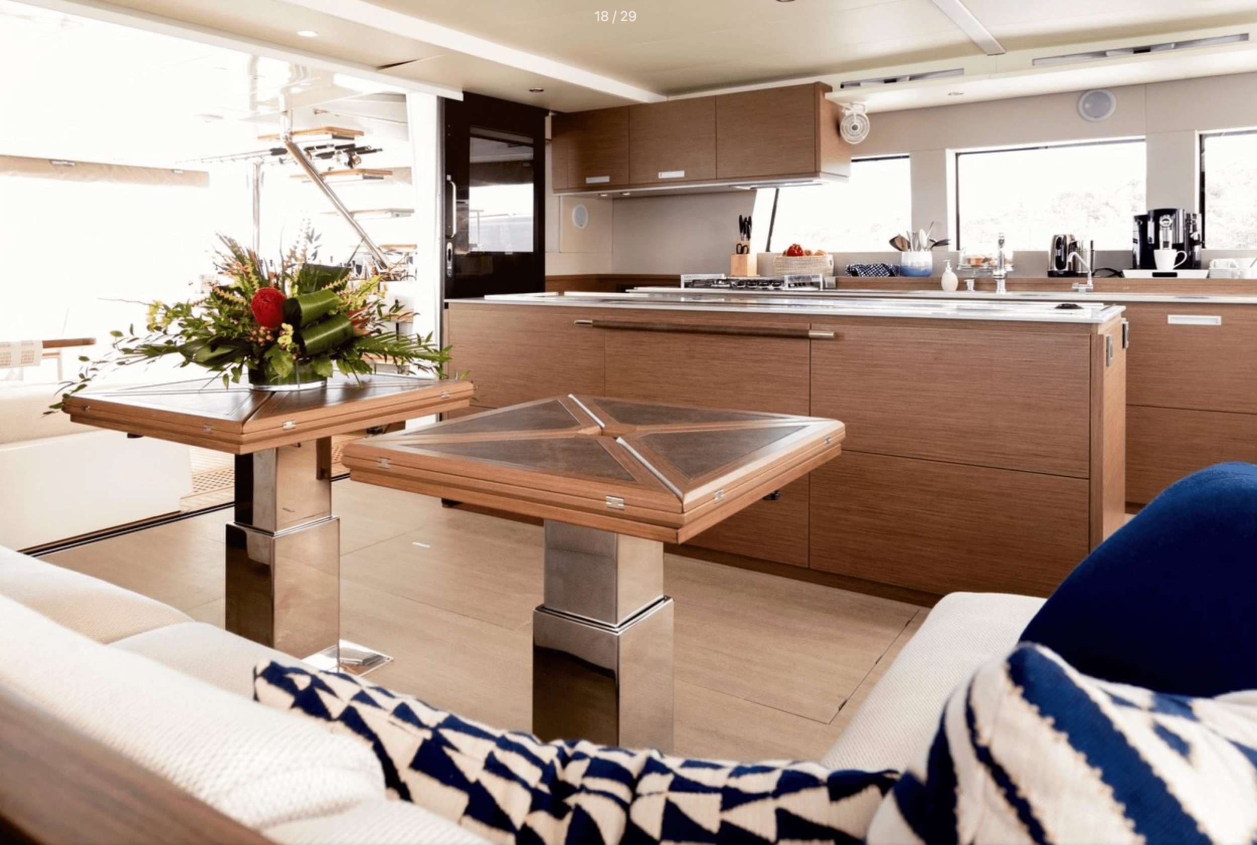yachtPic3