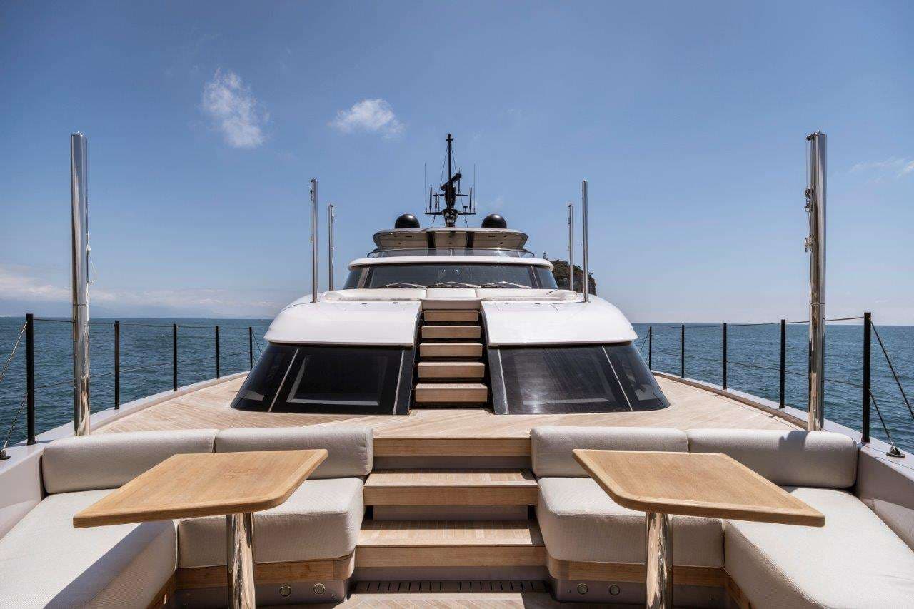 yachtPic12