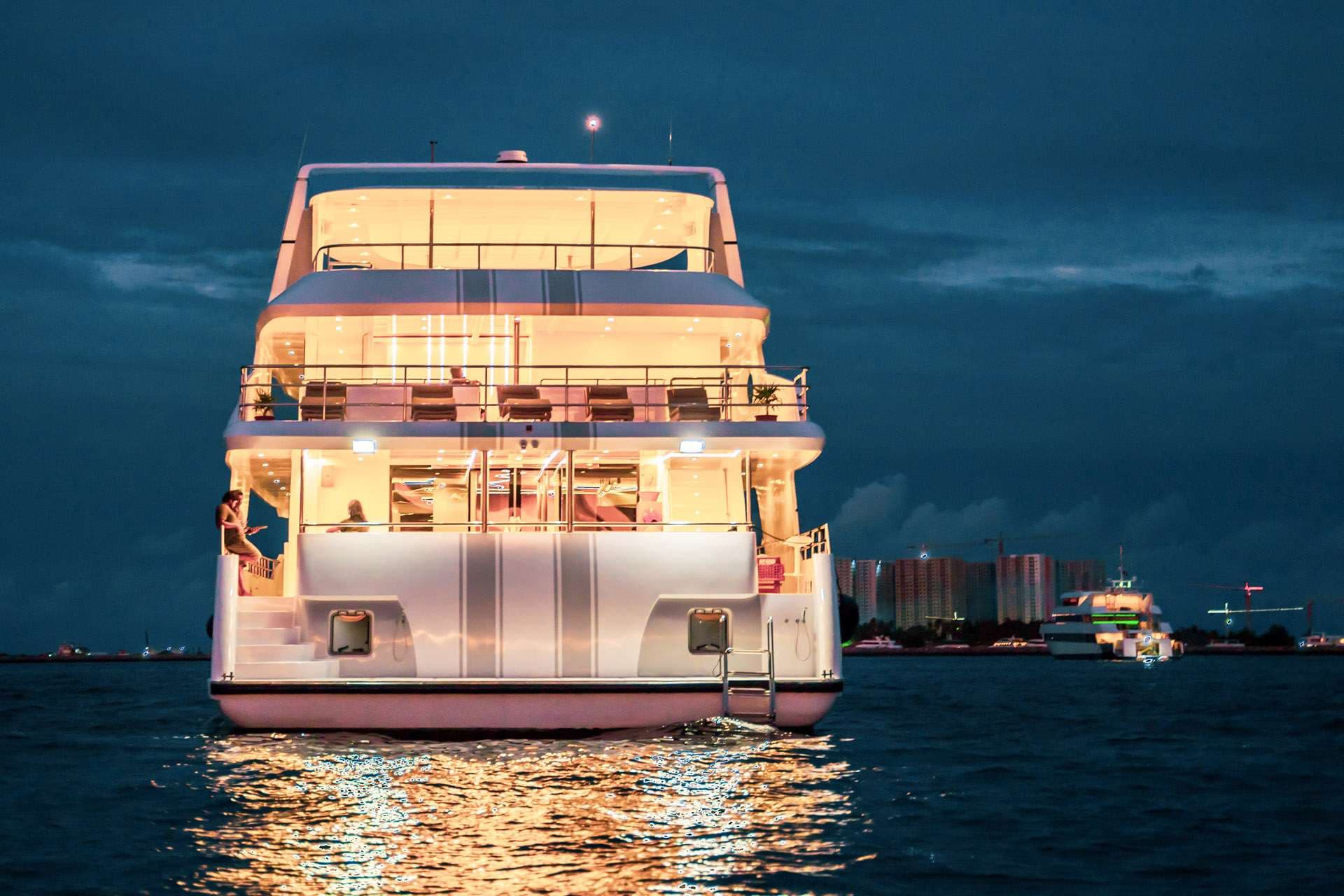 yachtPic19
