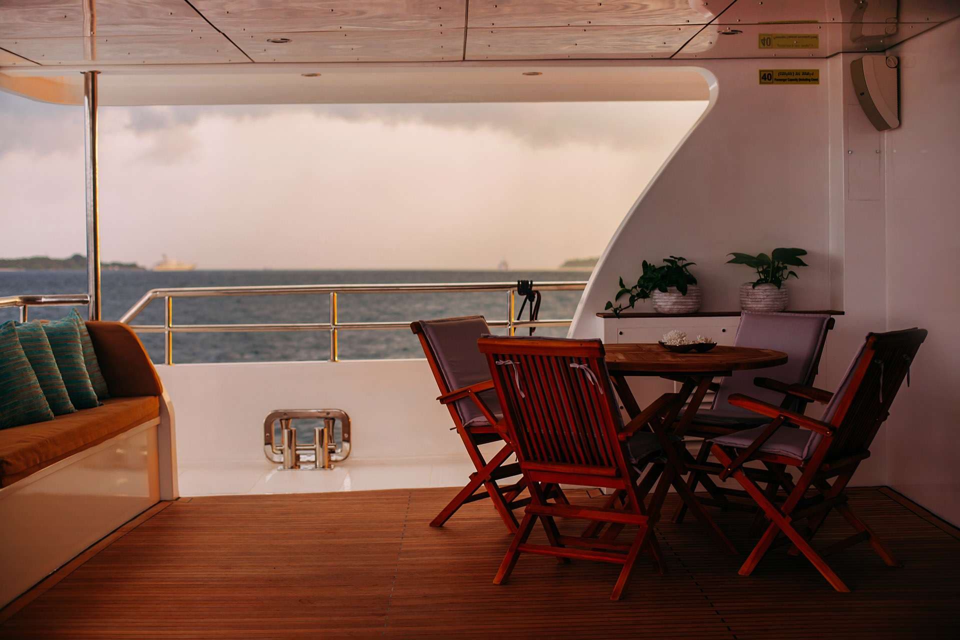 yachtPic15