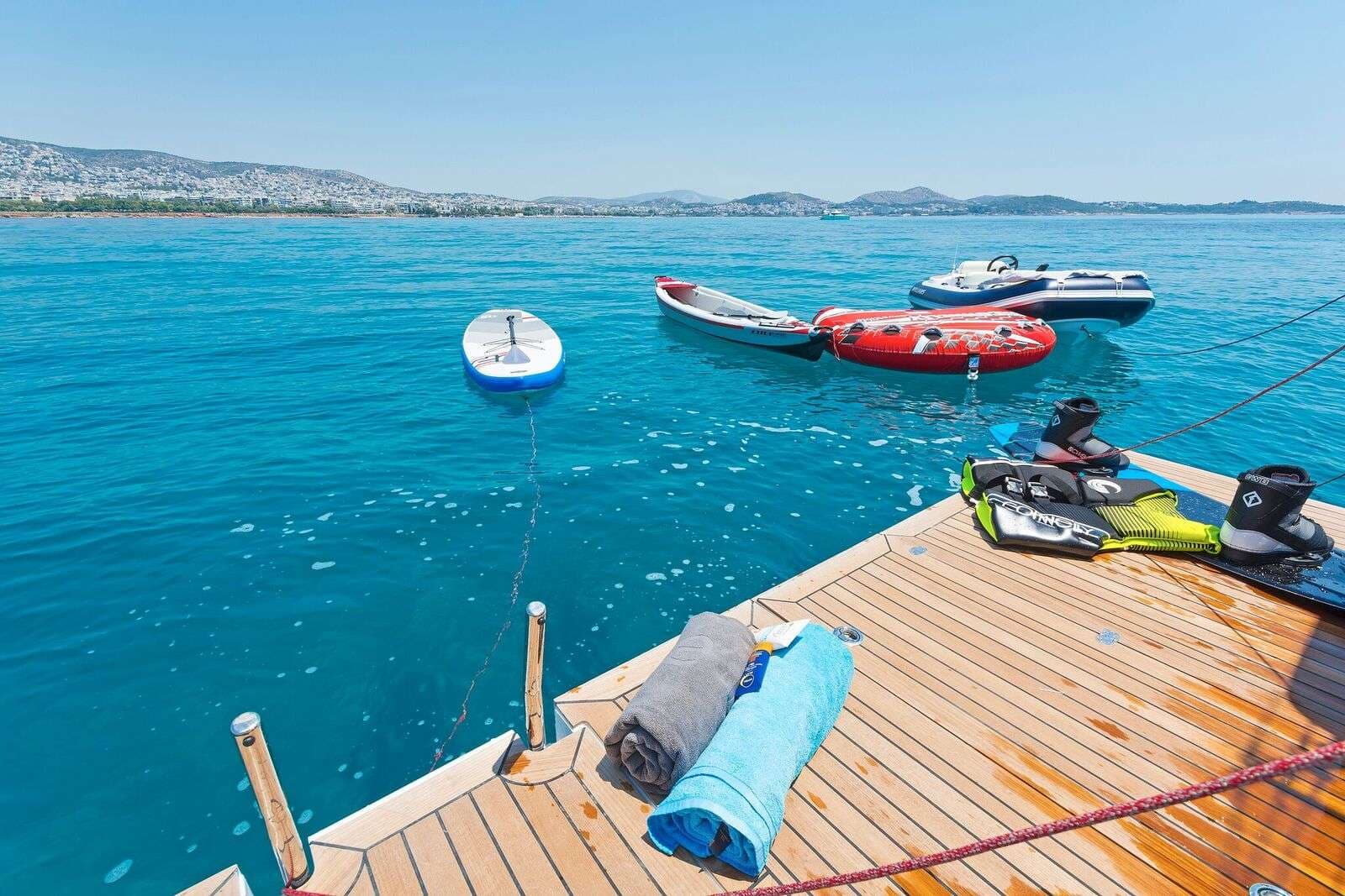 yachtPic18