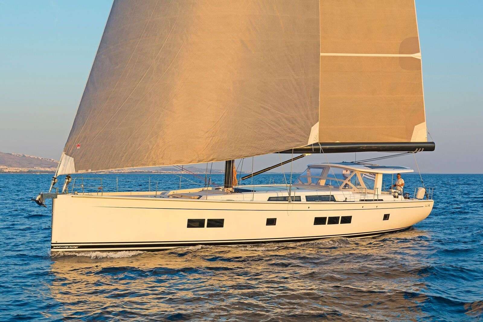 yachtPic15