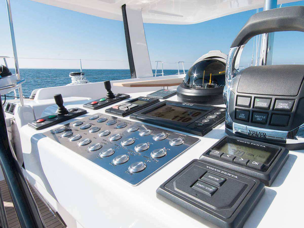 yachtPic17