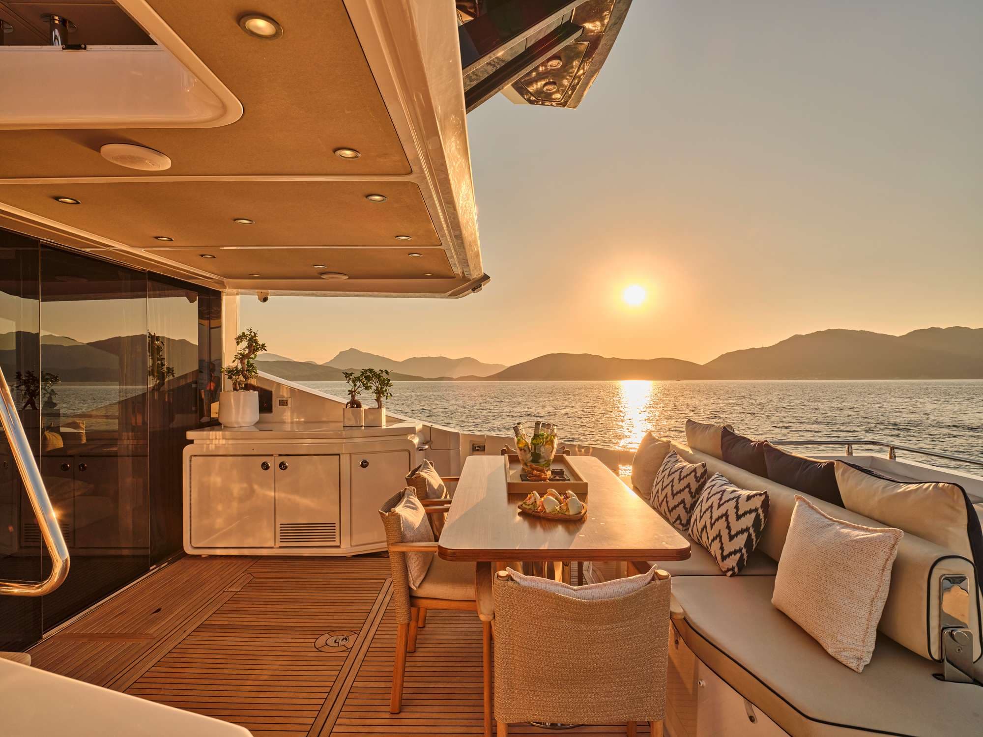 yachtPic11