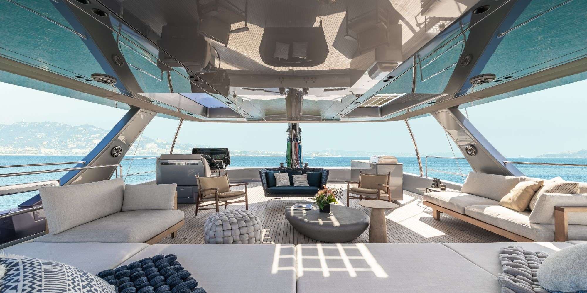 yachtPic4