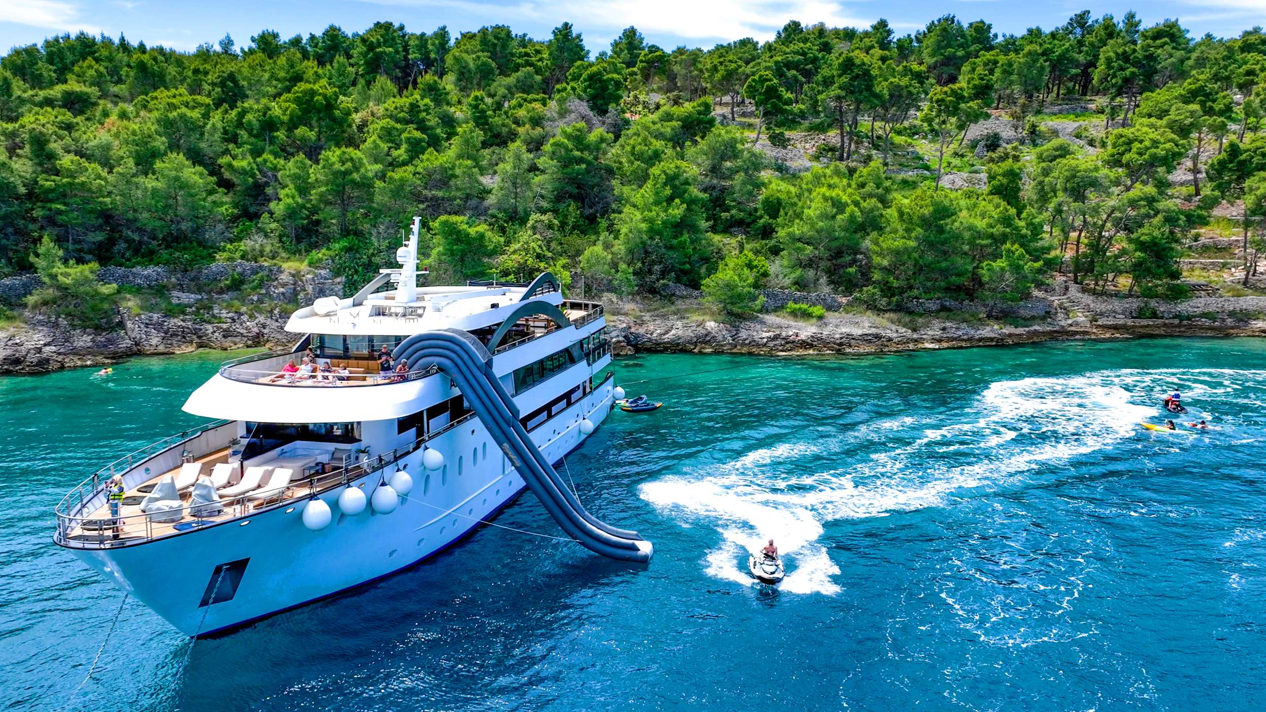 ARETHA, 49m yacht à moteur