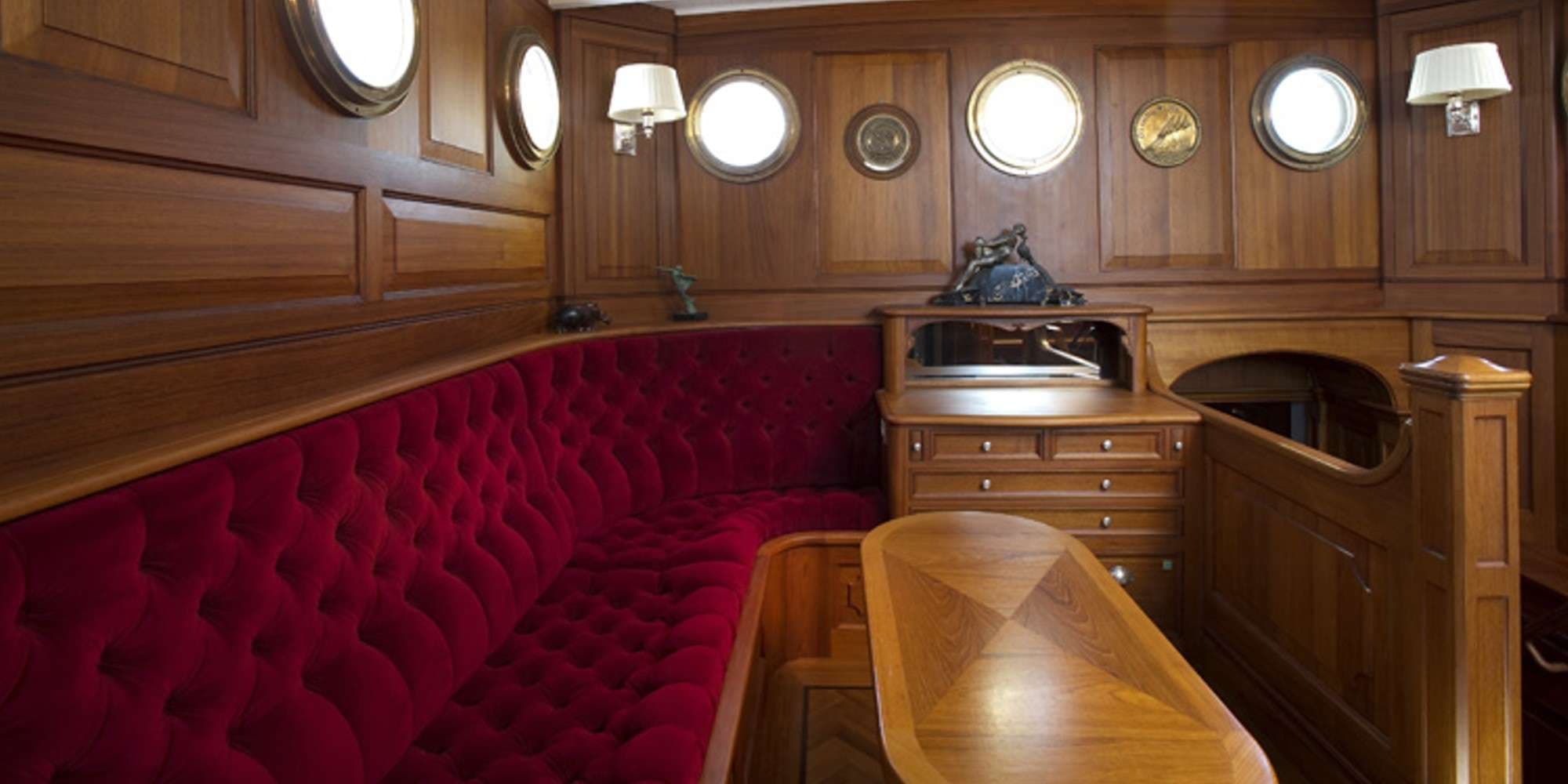 yachtPic12