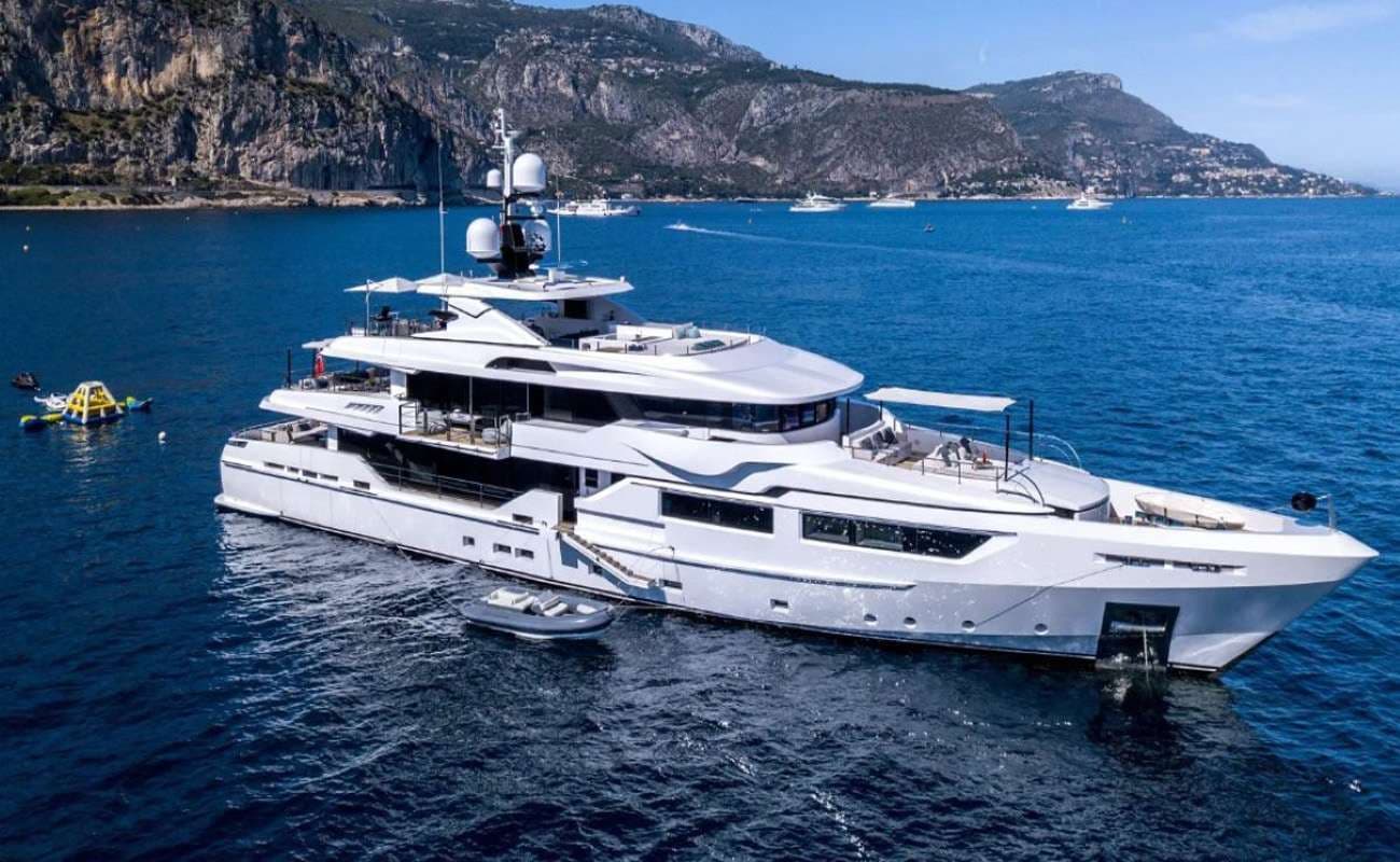 yachtPic17