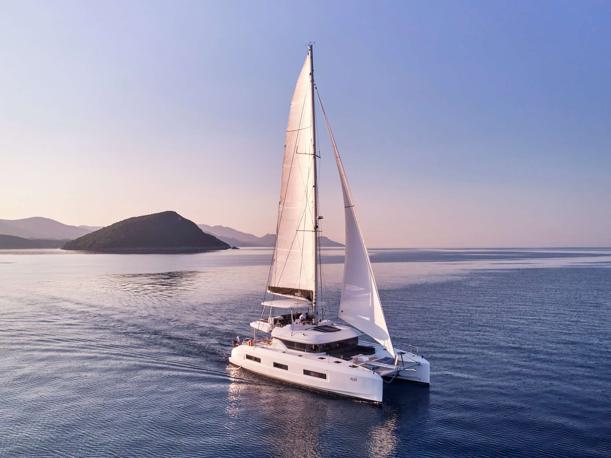yachtPic1