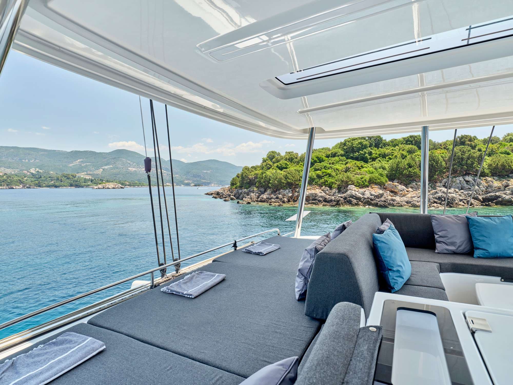 yachtPic13