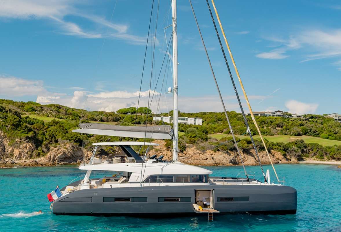 yachtPic1