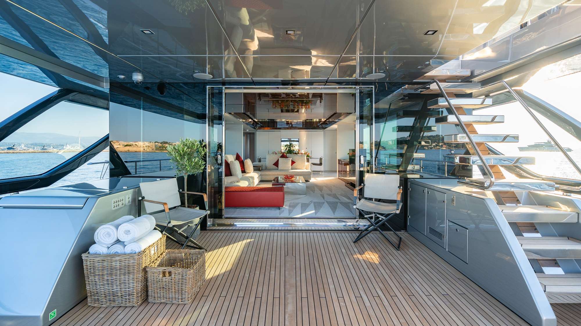 yachtPic14