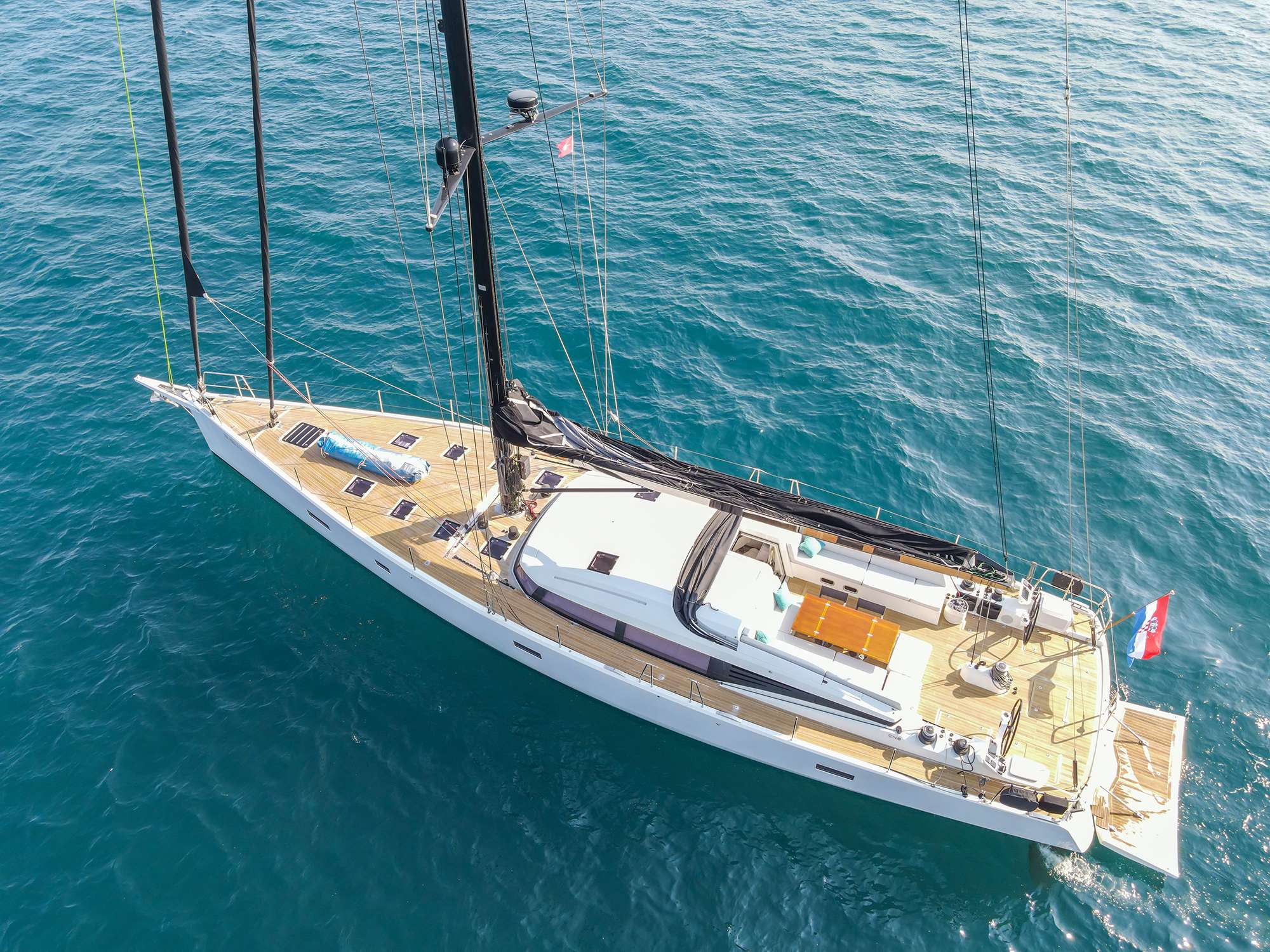 yachtPic13
