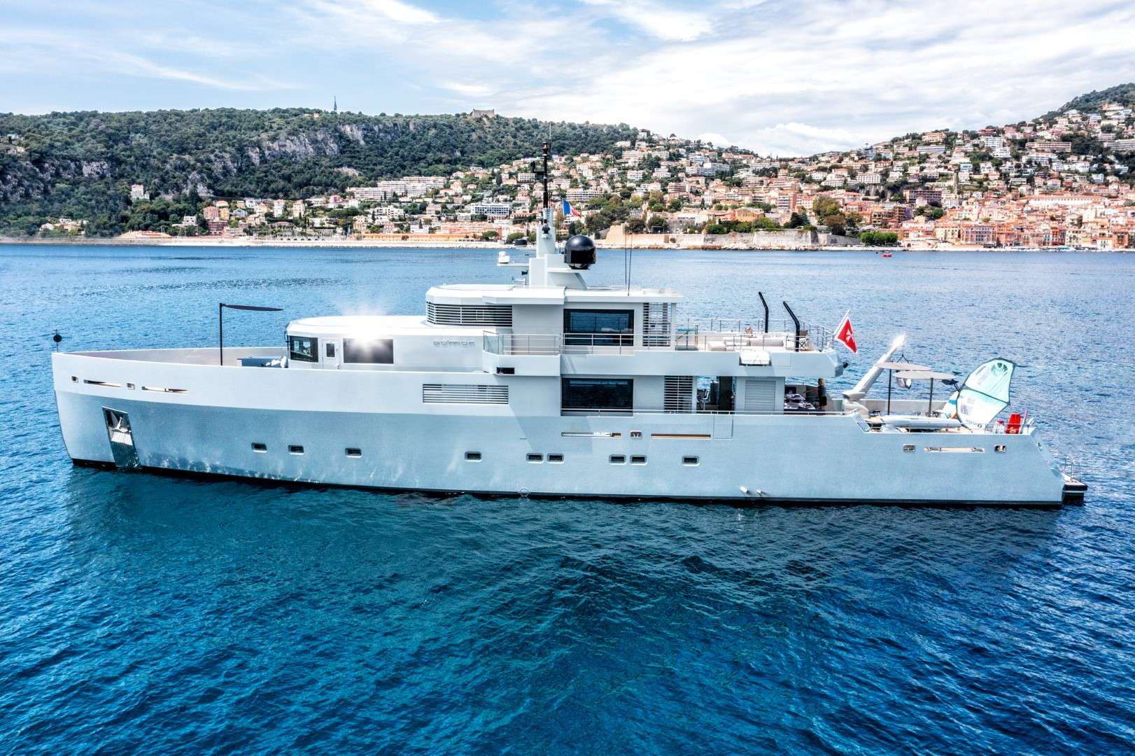 CALADAN, 38m motorjacht