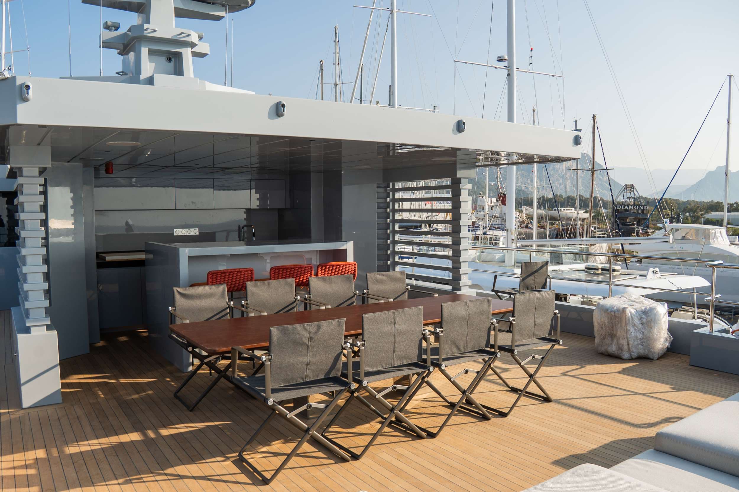 yachtPic11