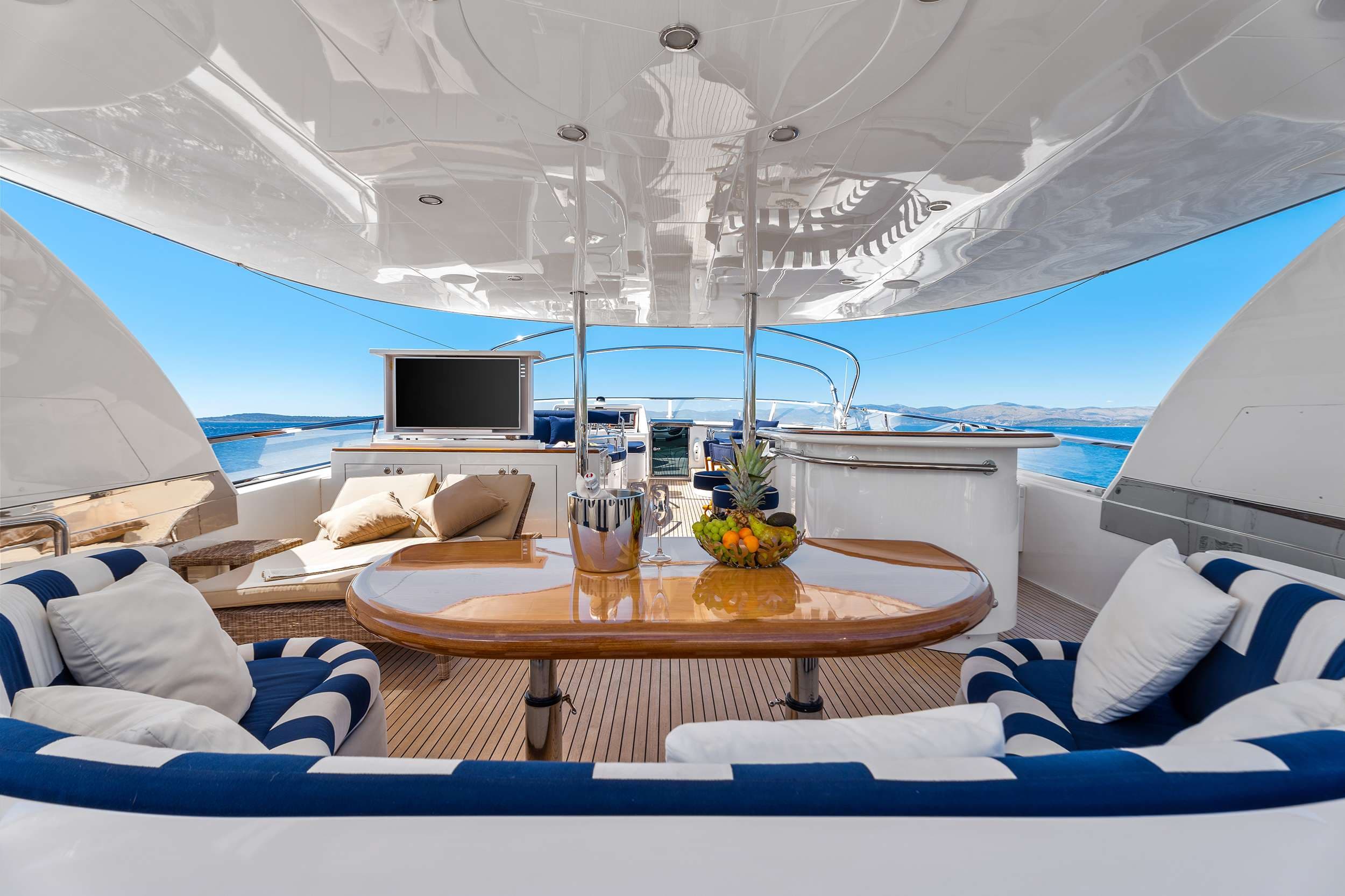 yachtPic5