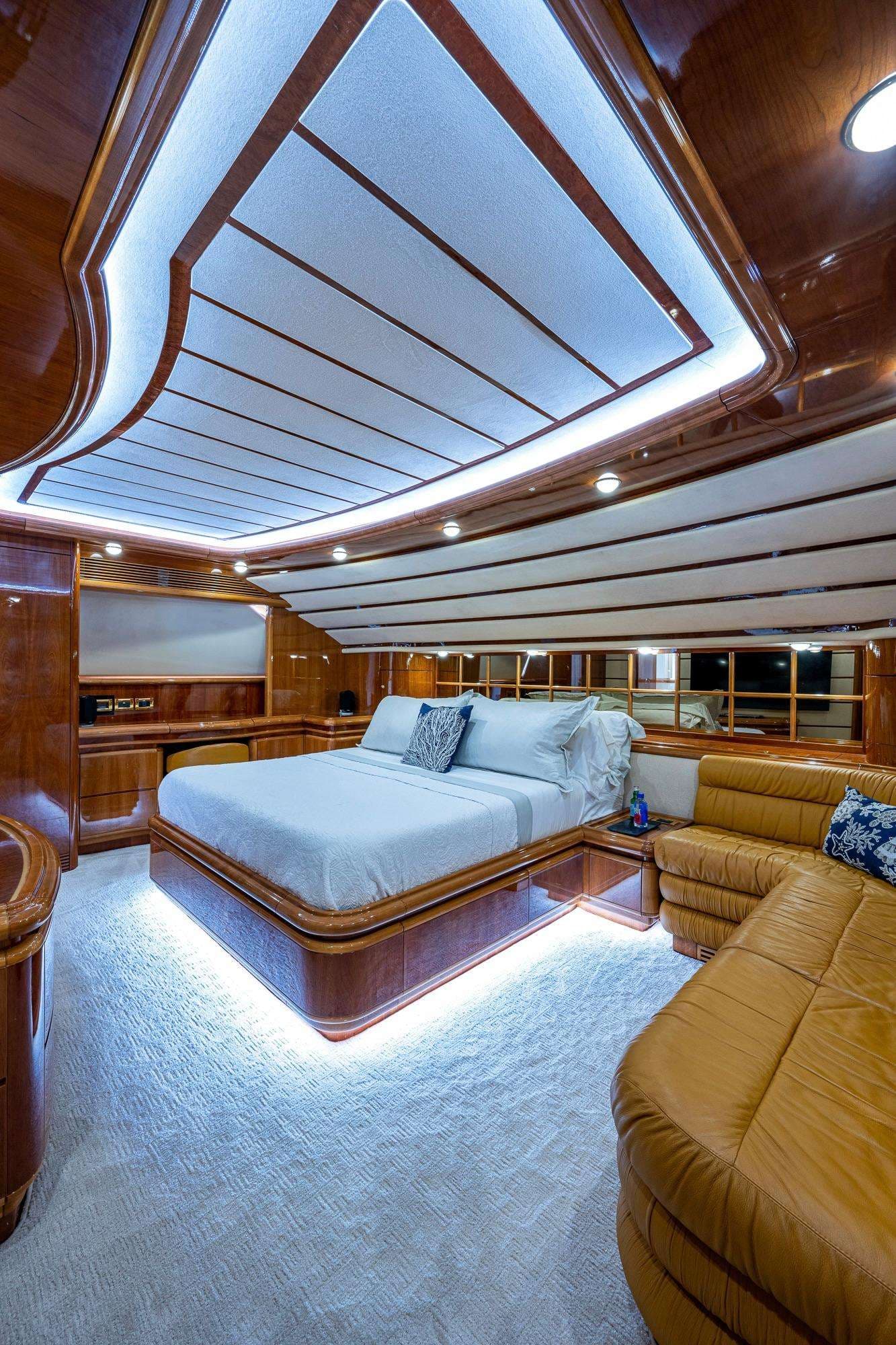 yachtPic8