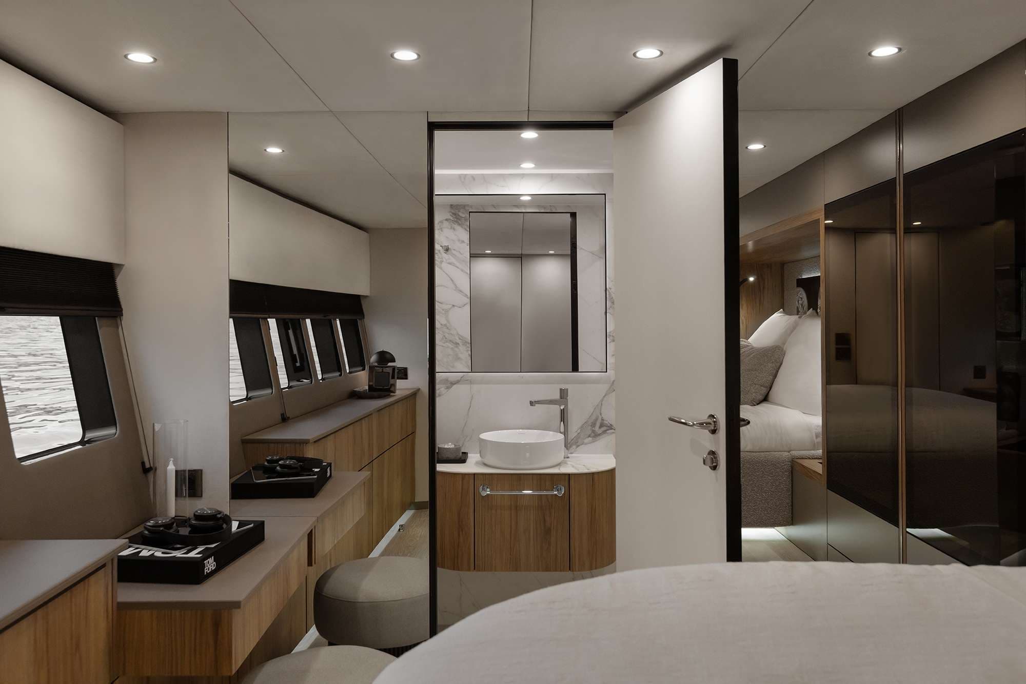 yachtPic18