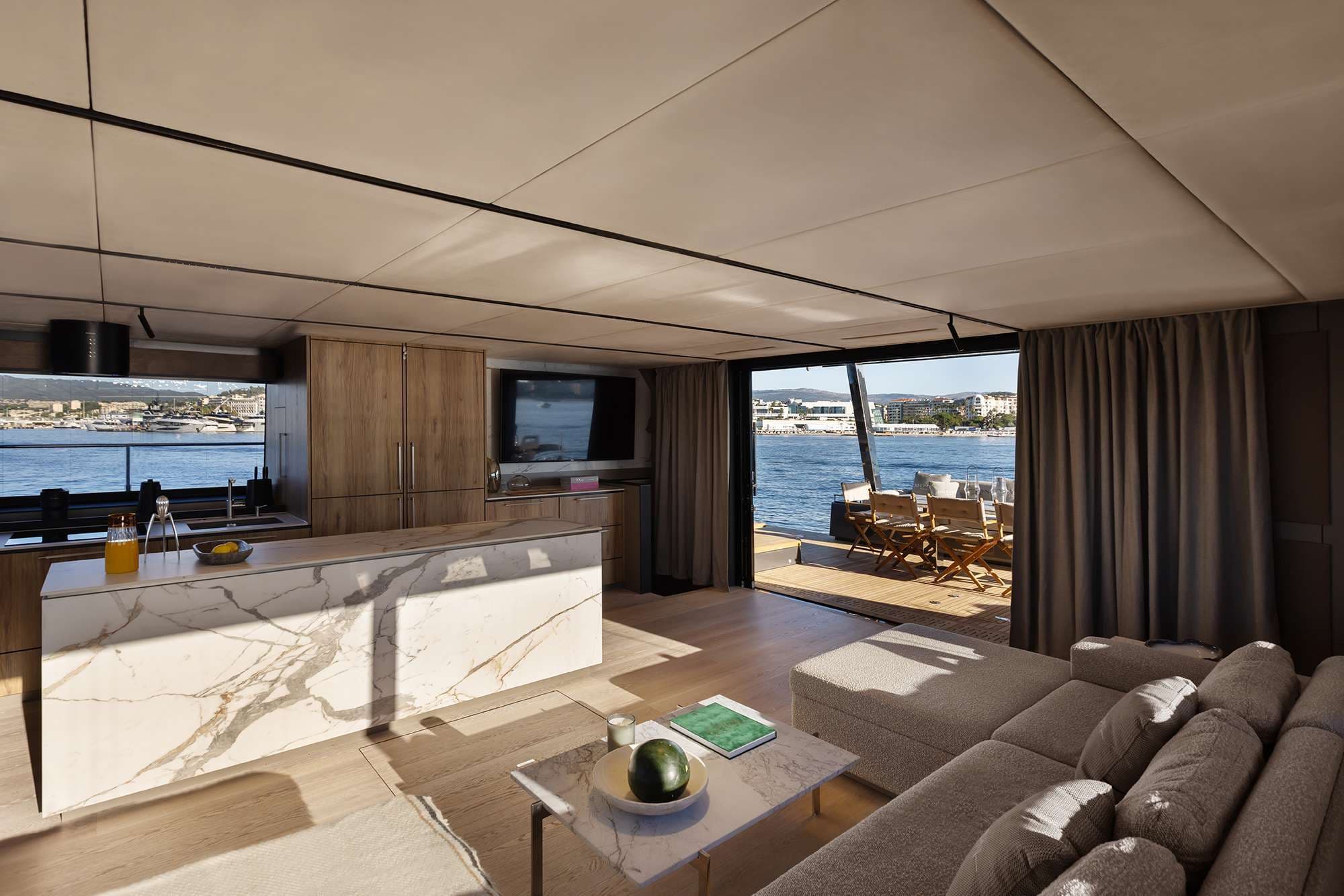 yachtPic12