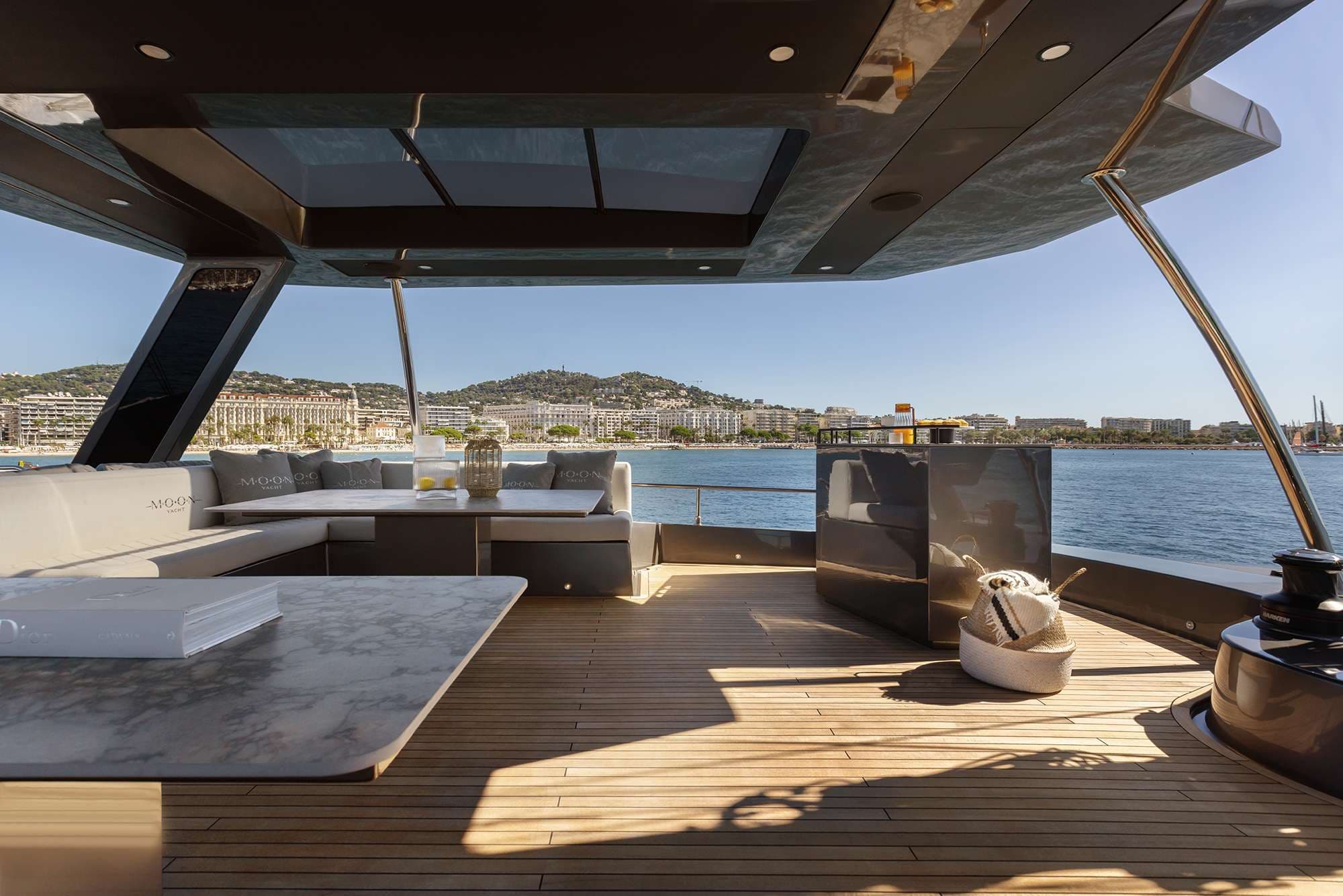 yachtPic15