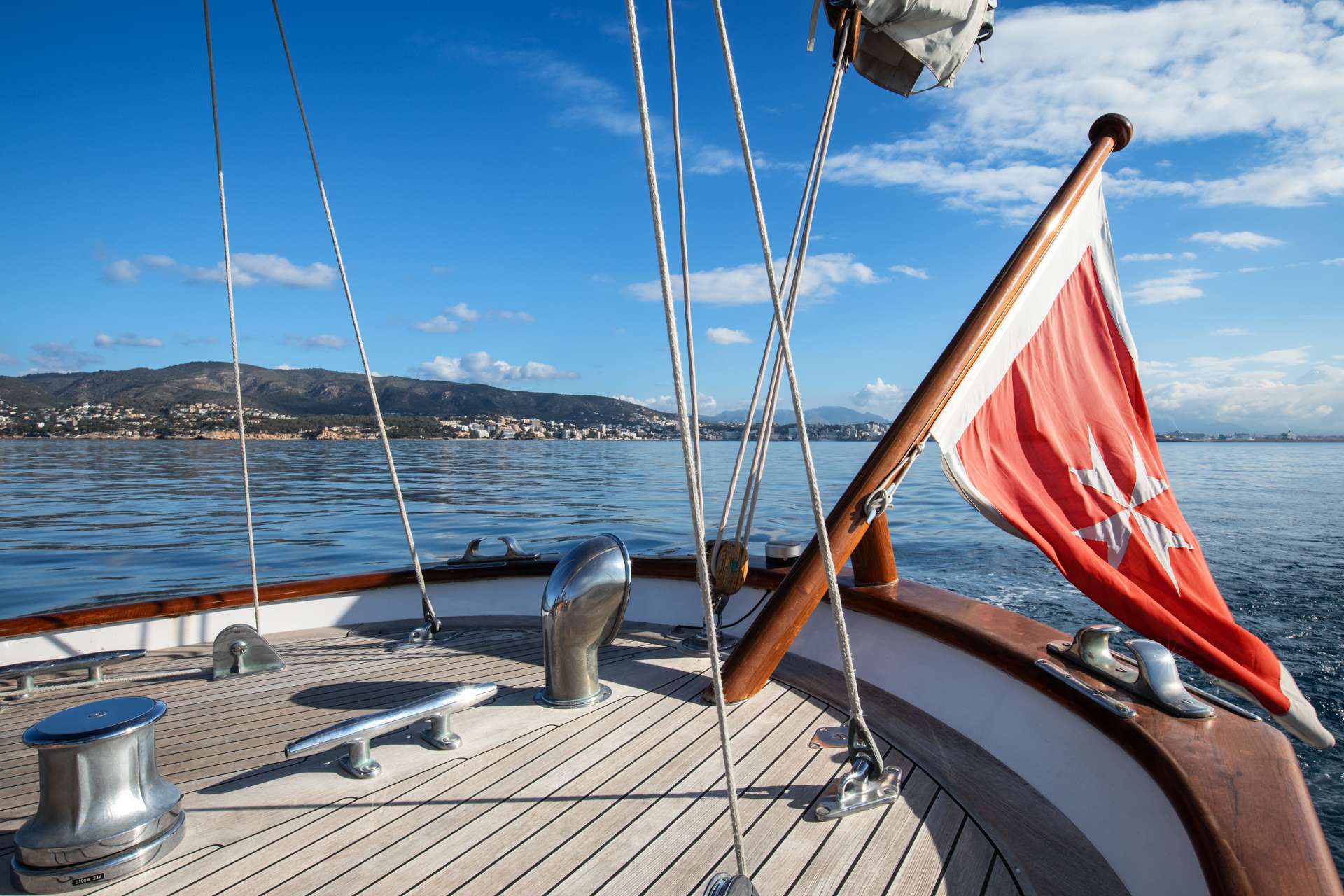 yachtPic18