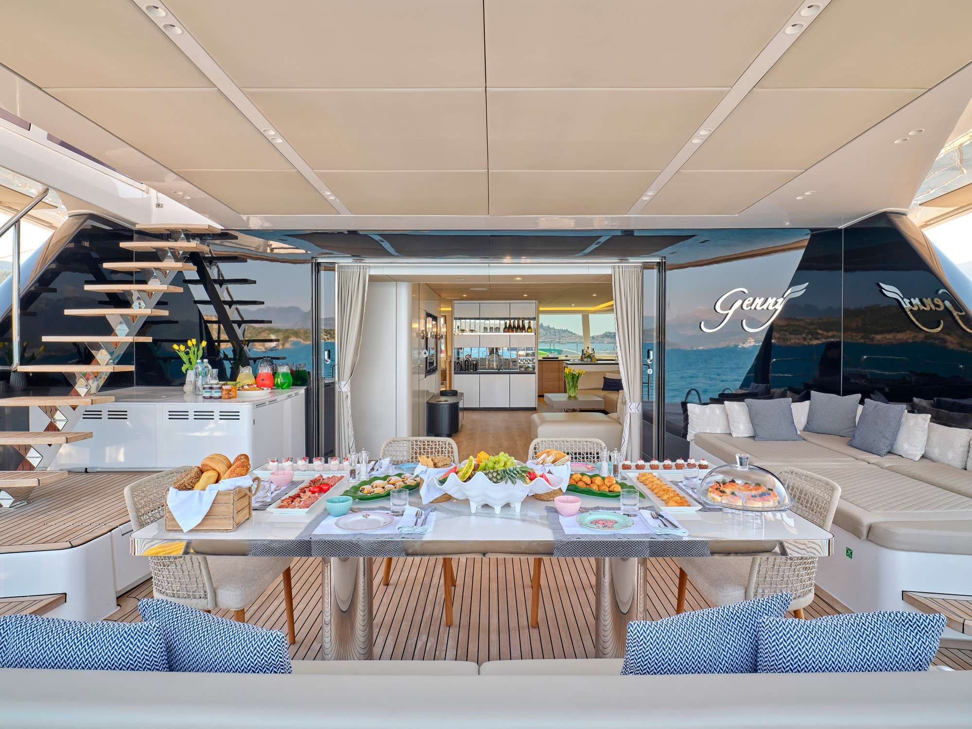 yachtPic14