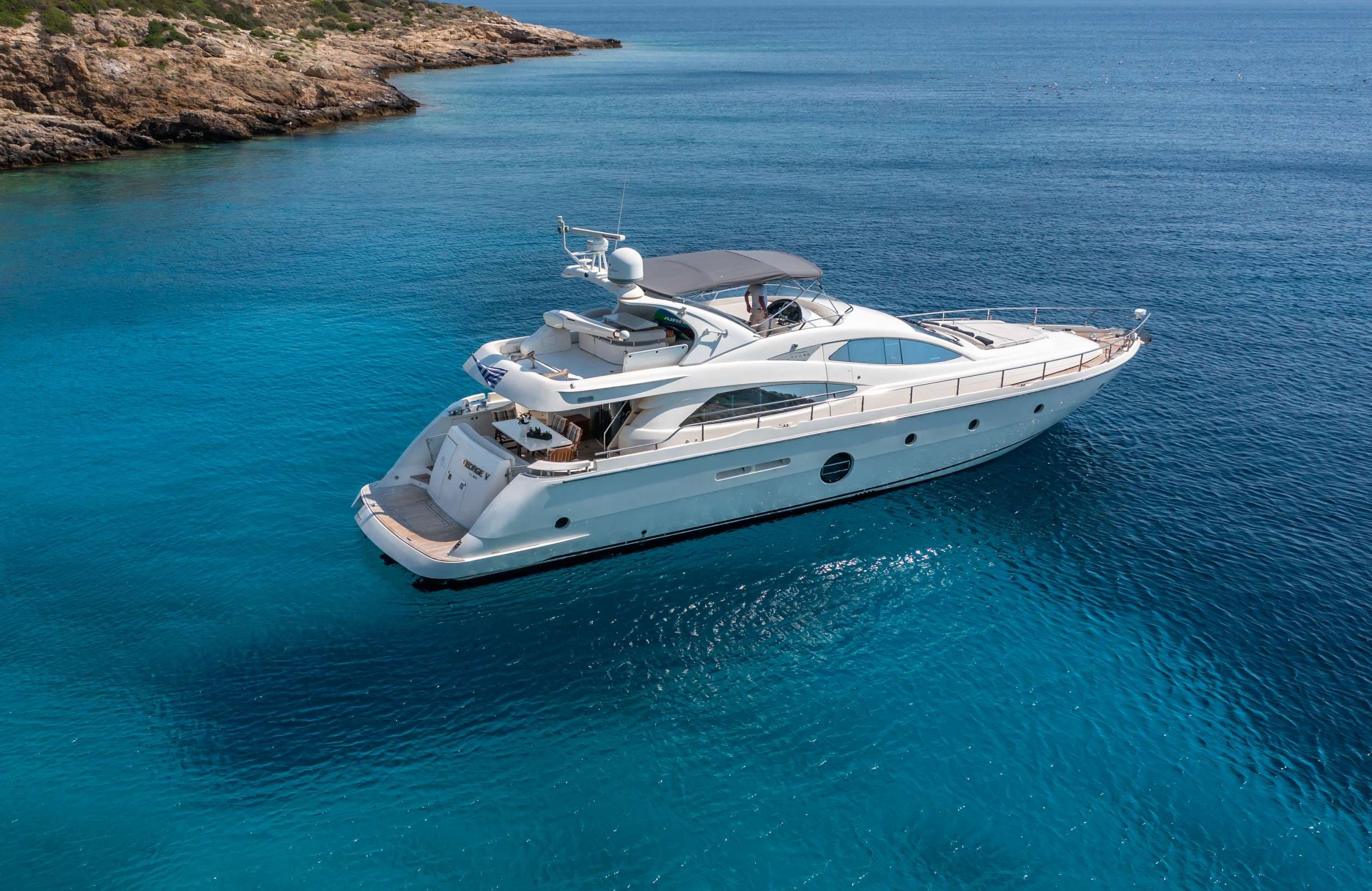 yachtPic1