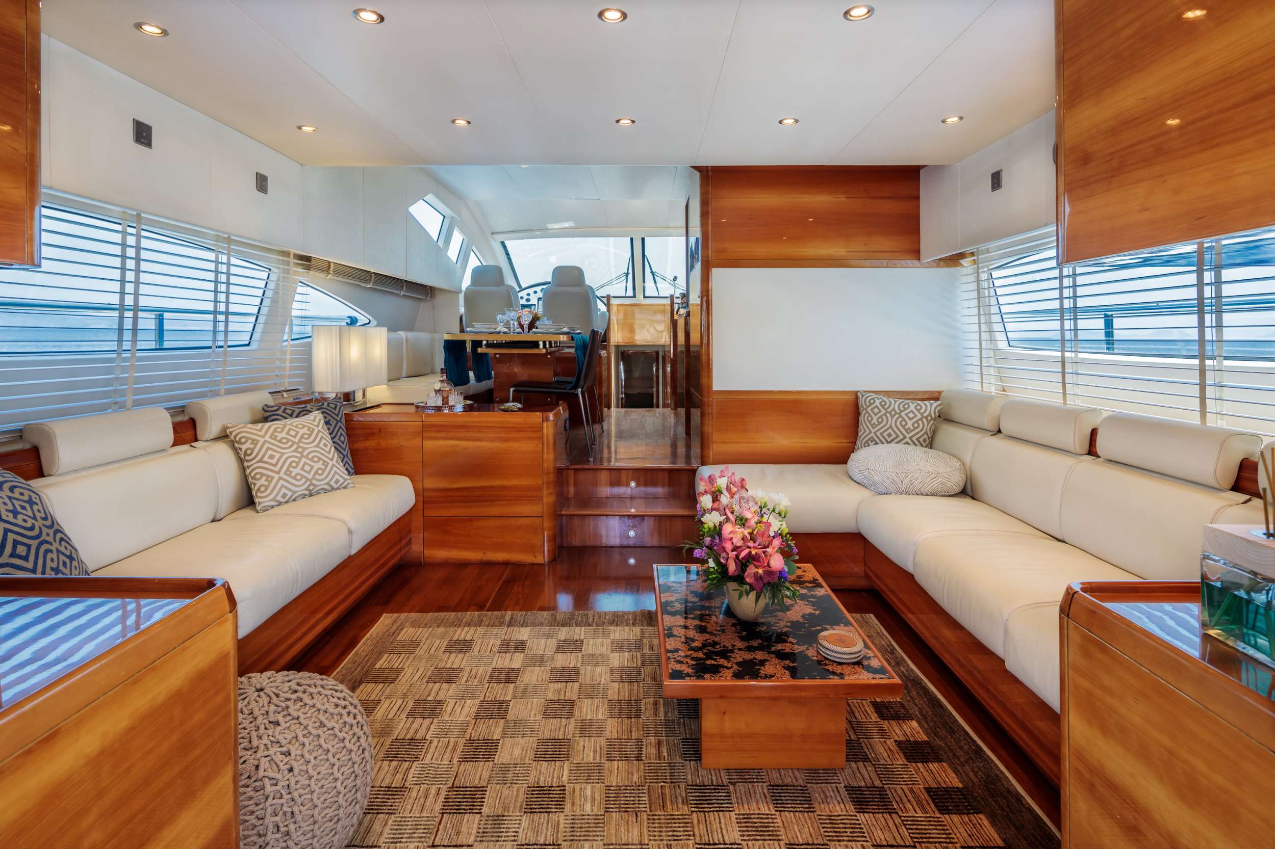 yachtPic12