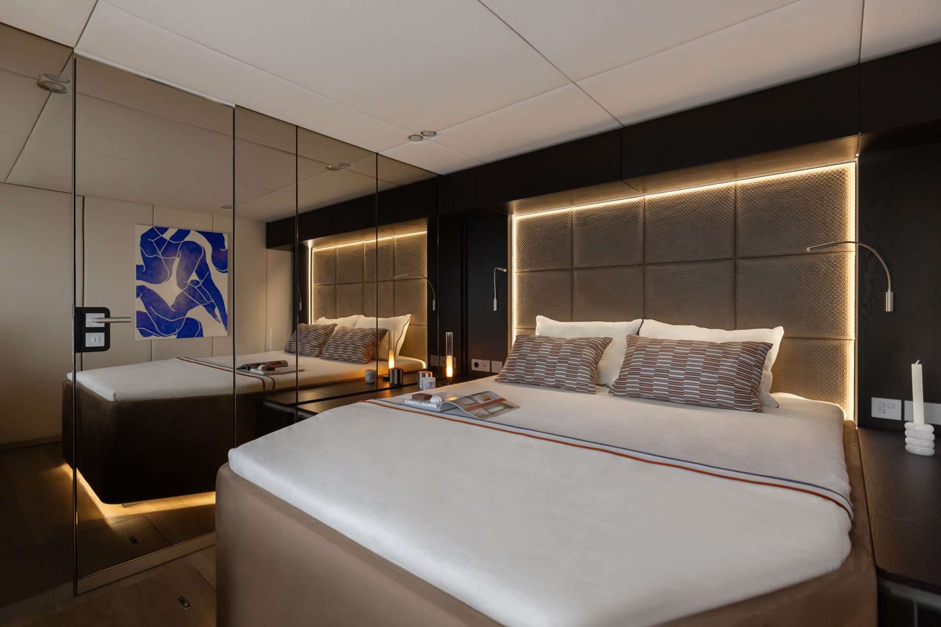 yachtPic9