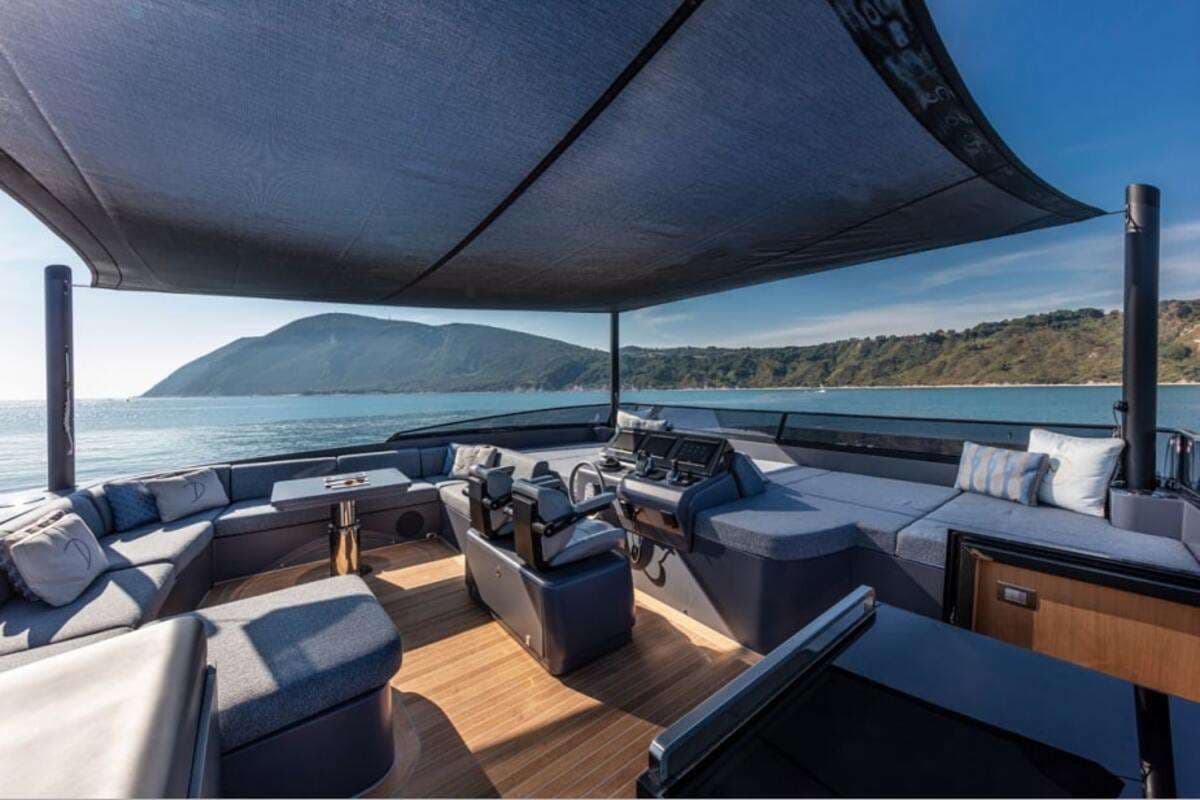 yachtPic15