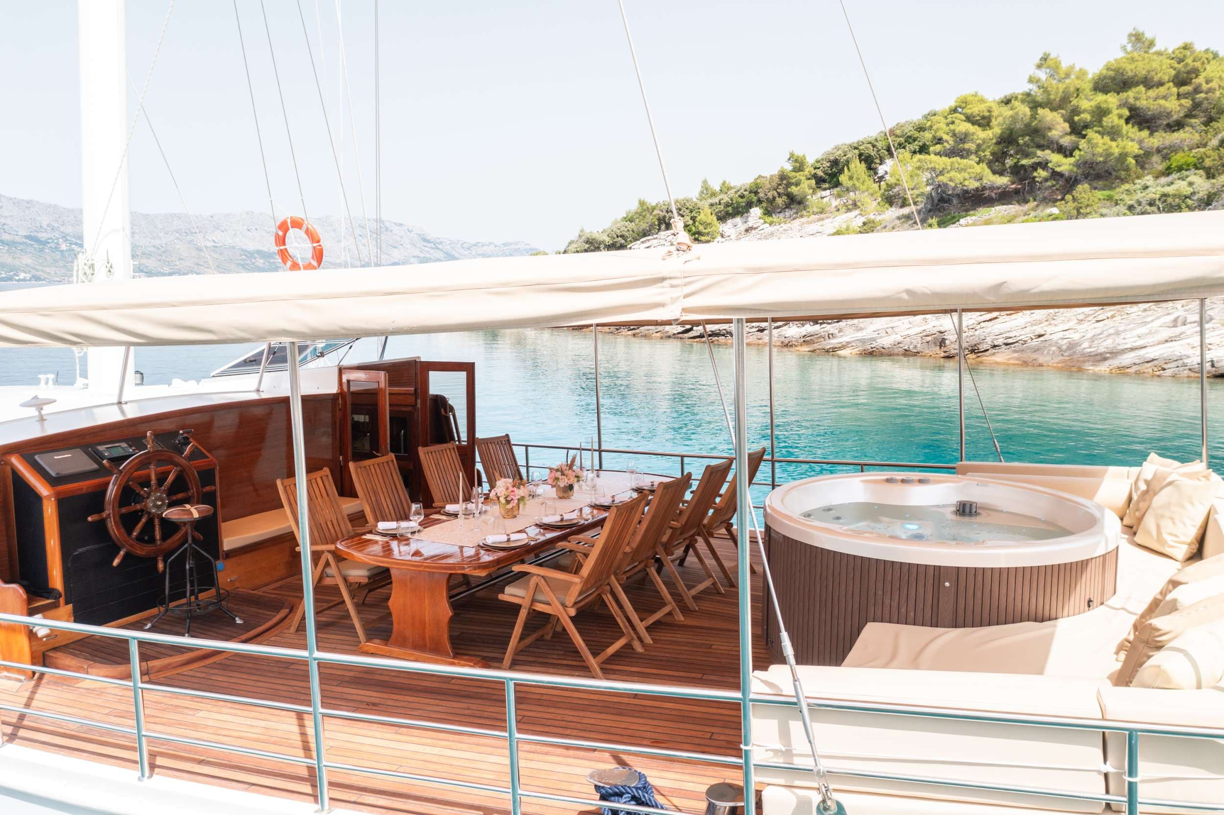 yachtPic12