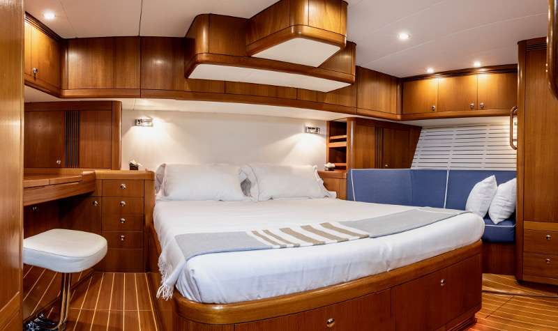 yachtPic6