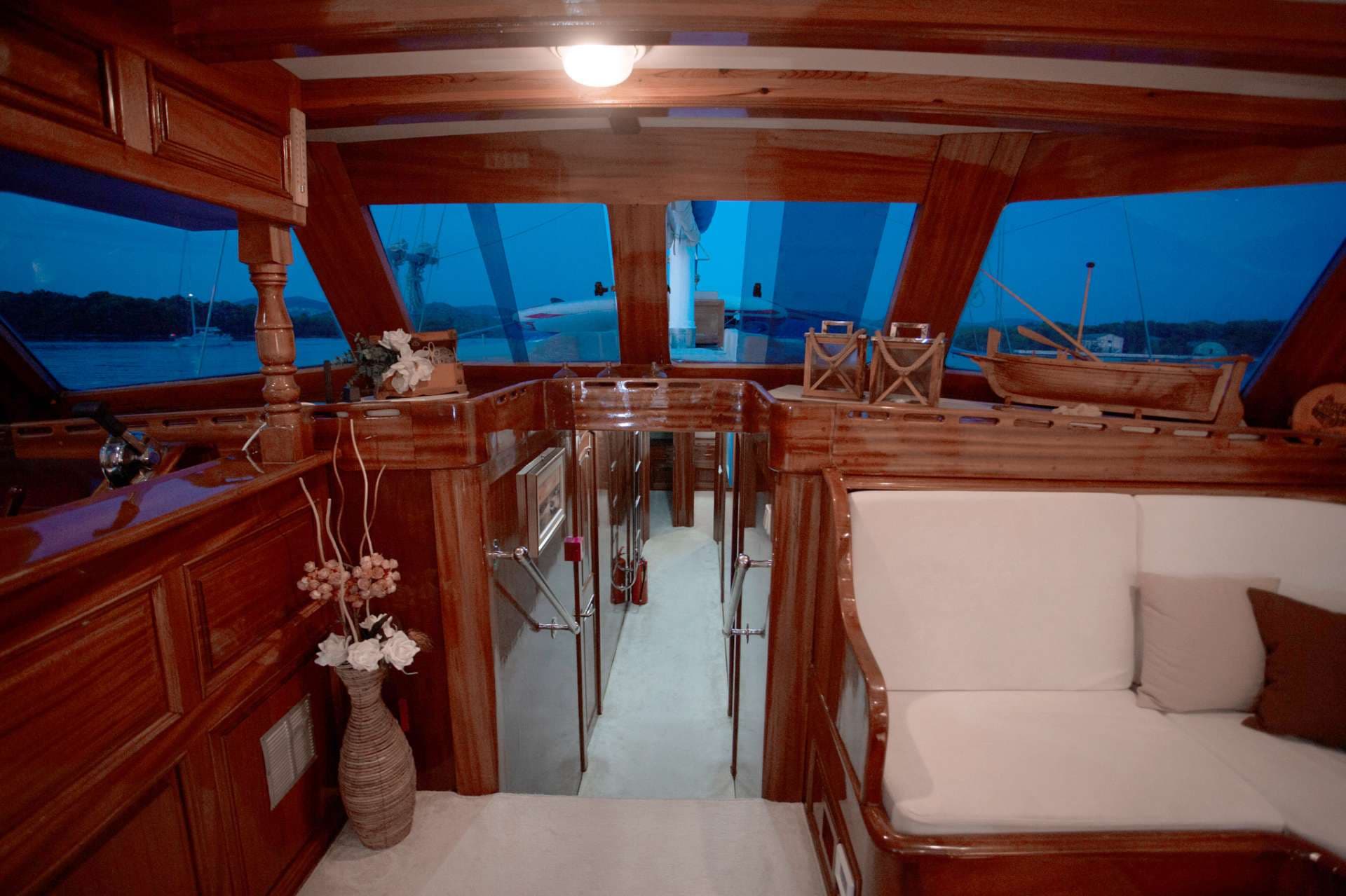 yachtPic15