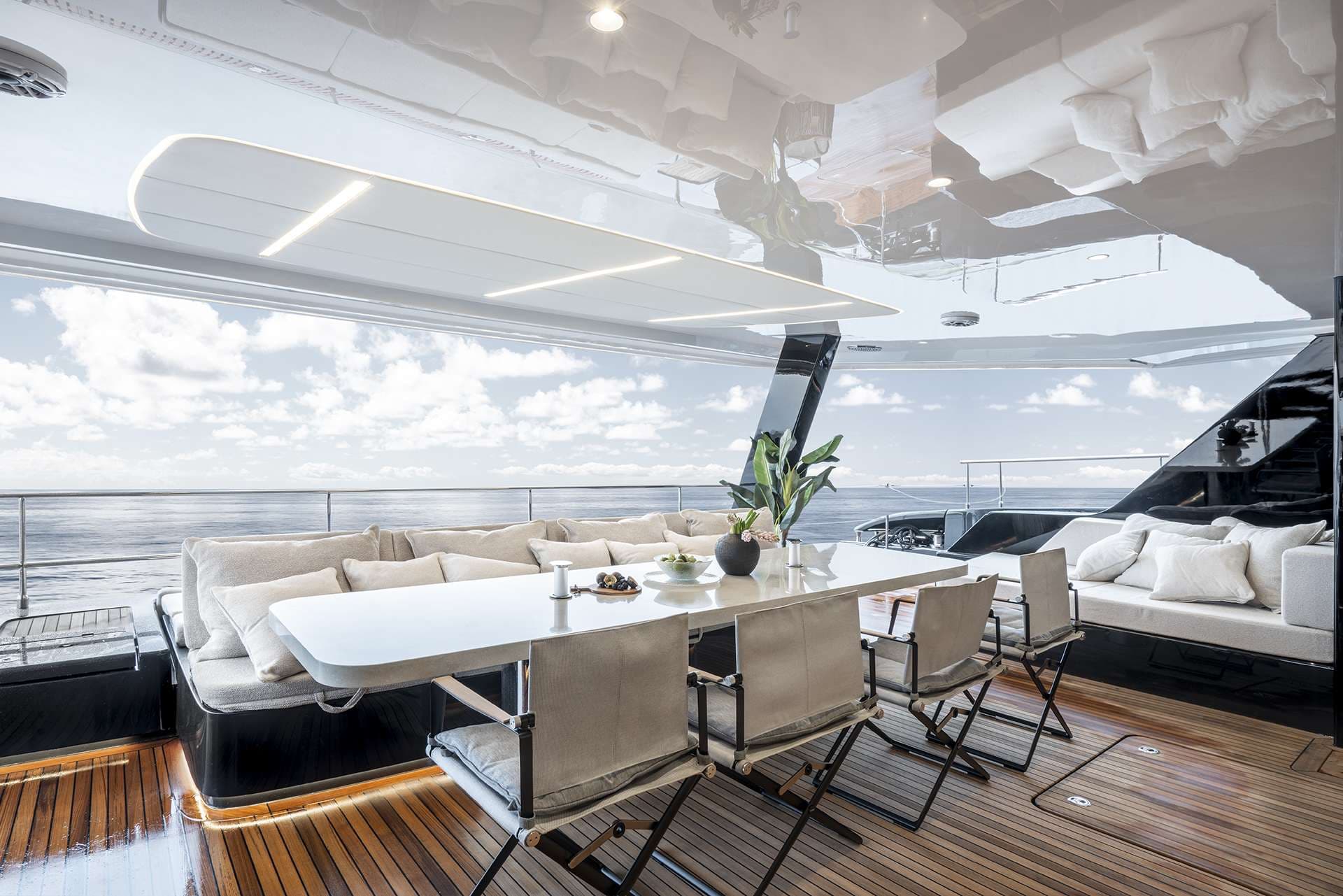 yachtPic3