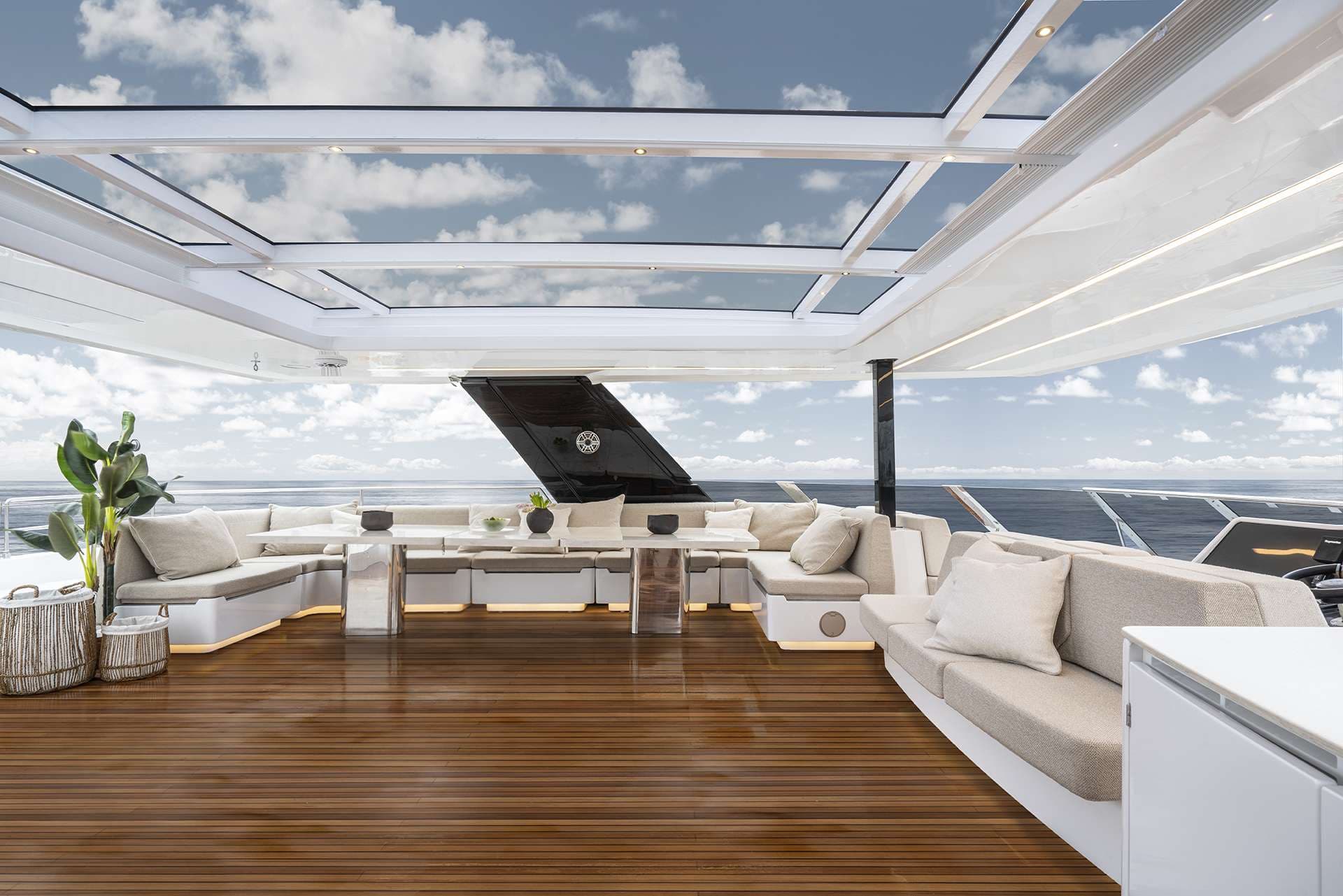 yachtPic4