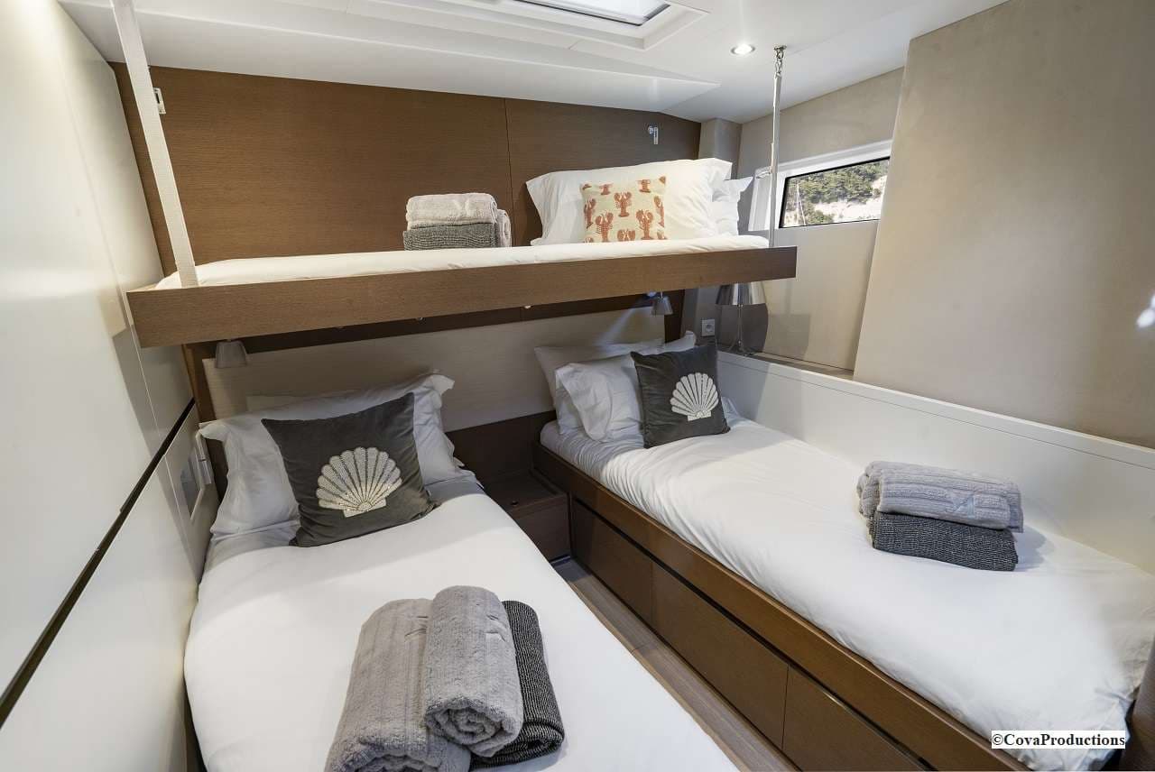 yachtPic14